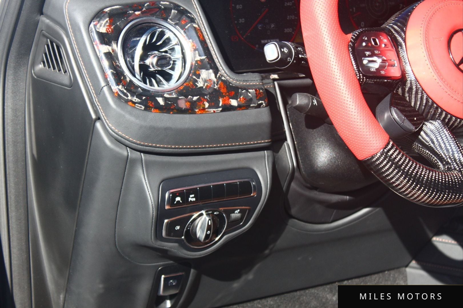 Mercedes-Benz G-Class W463b 2024 — миниатюра 12