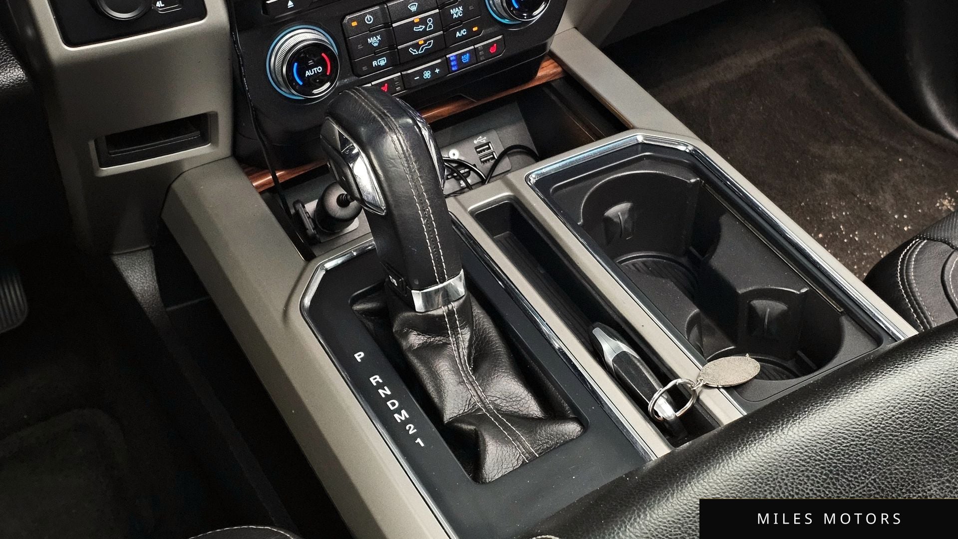Ford F150 2015 — миниатюра 9