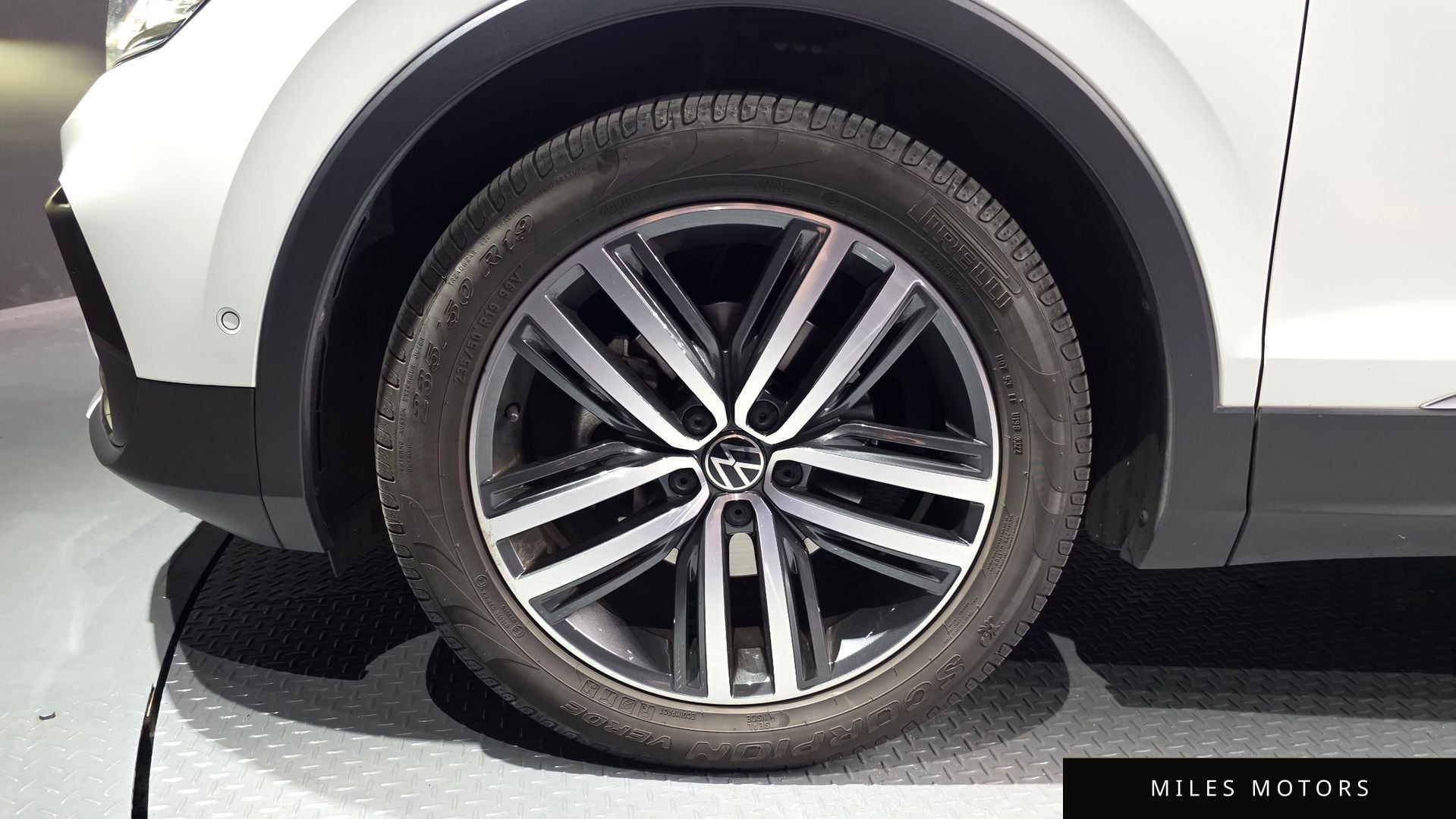 Volkswagen Tiguan 2023 — миниатюра 5