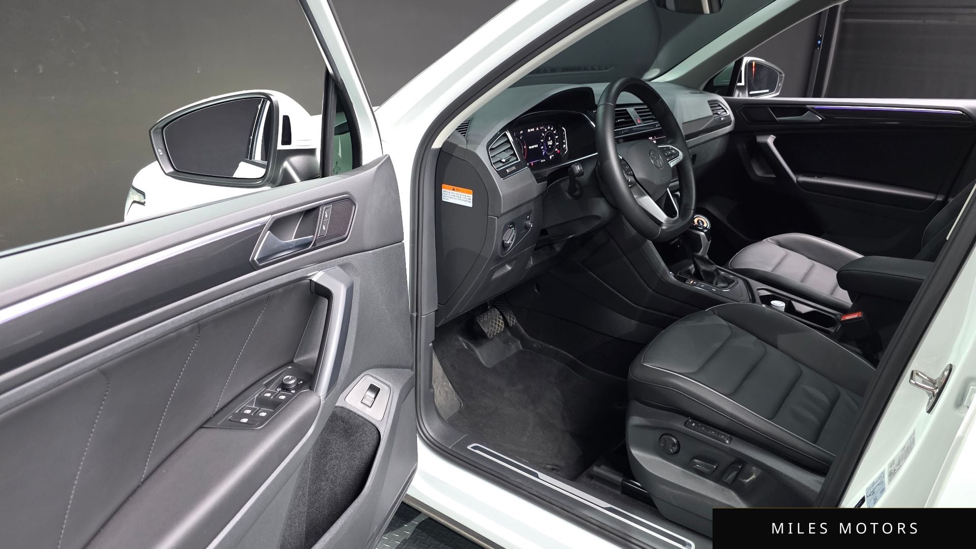 Volkswagen Tiguan 2023 — миниатюра 10