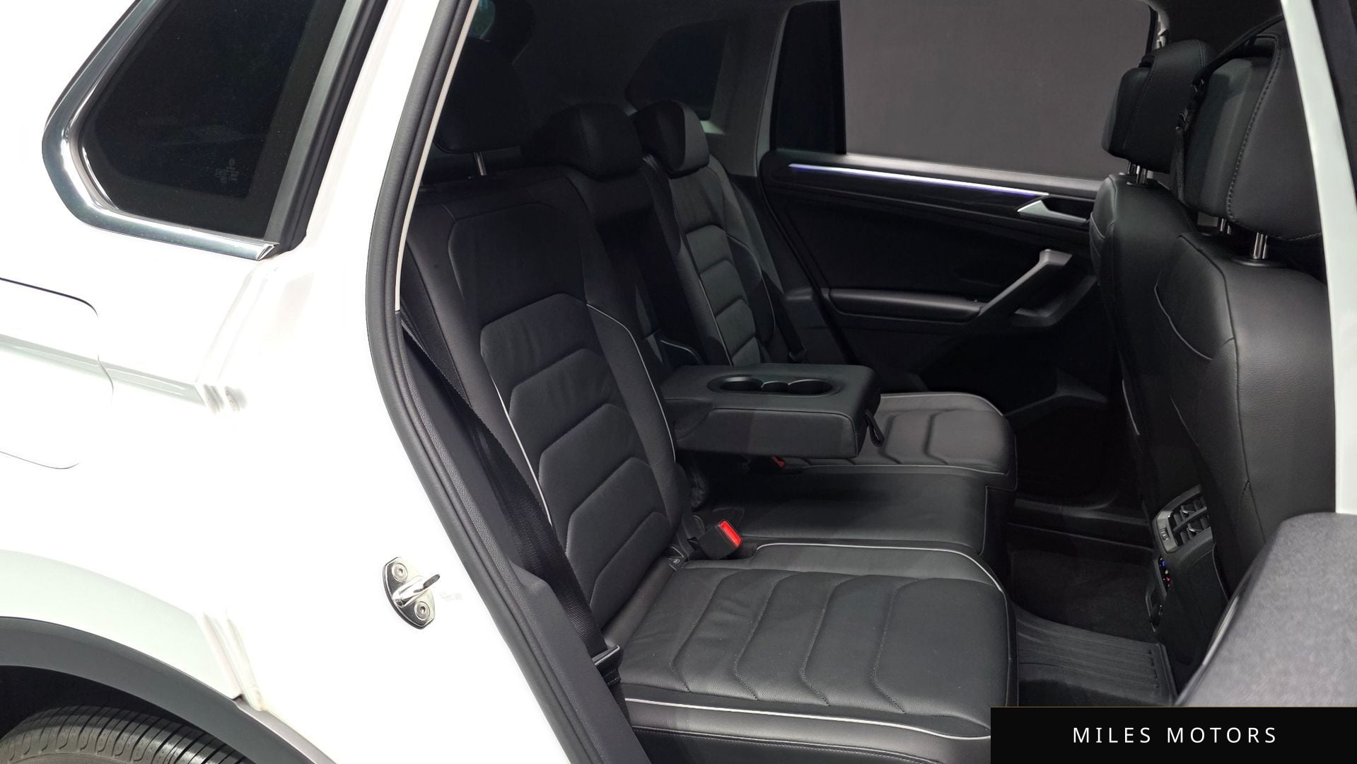 Volkswagen Tiguan 2023 — миниатюра 12