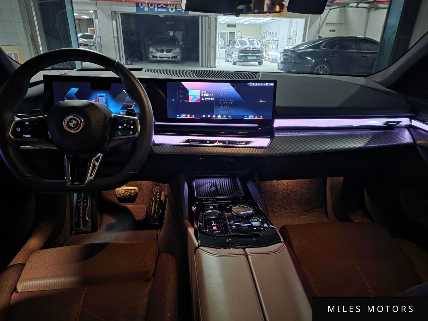 BMW 5 Series (G60) 2024 — миниатюра 7