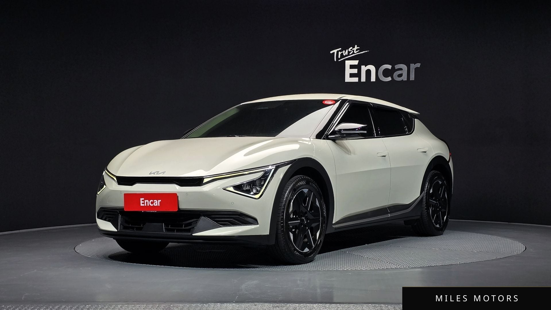Kia EV6 2025 — фото 1 из 12