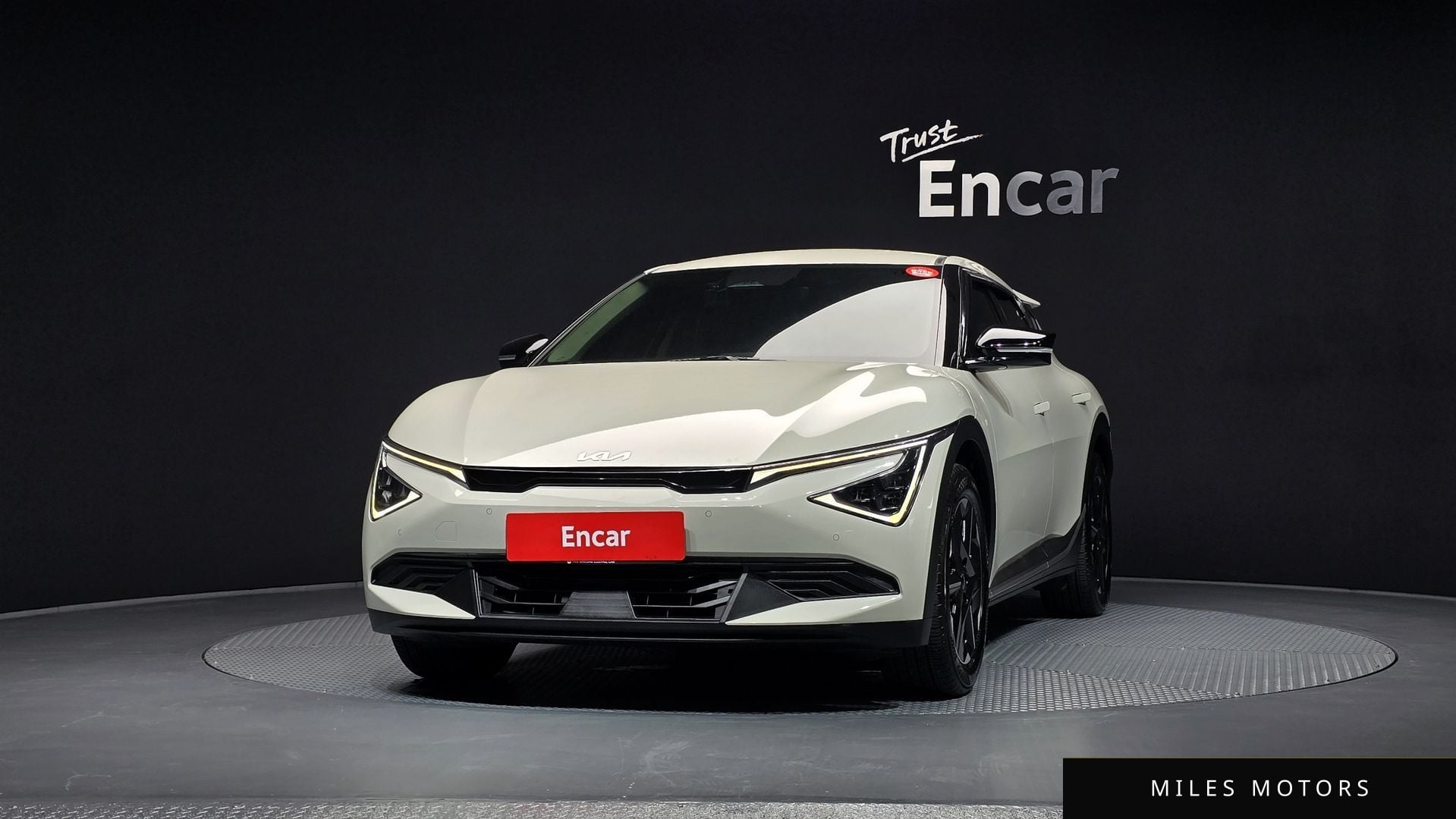 Kia EV6 2025 — миниатюра 3