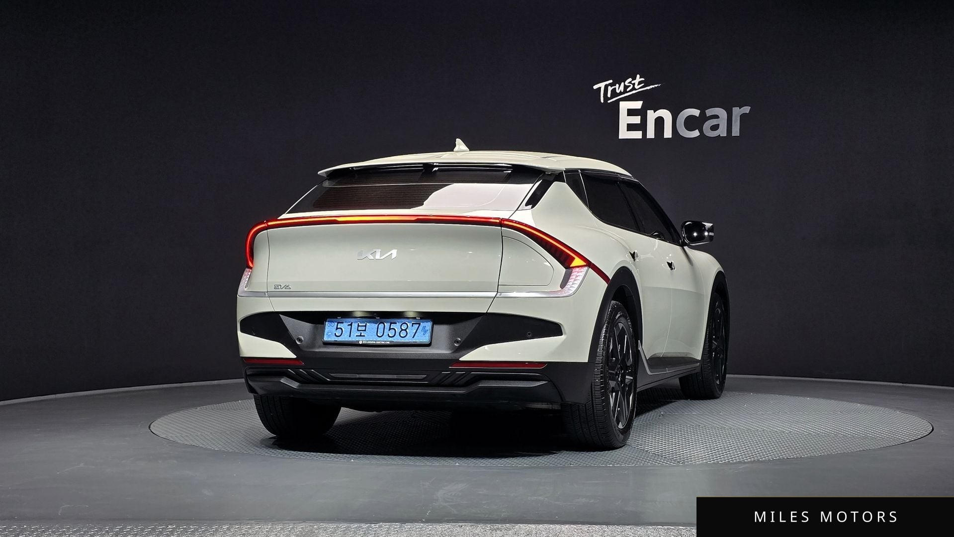 Kia EV6 2025 — миниатюра 4