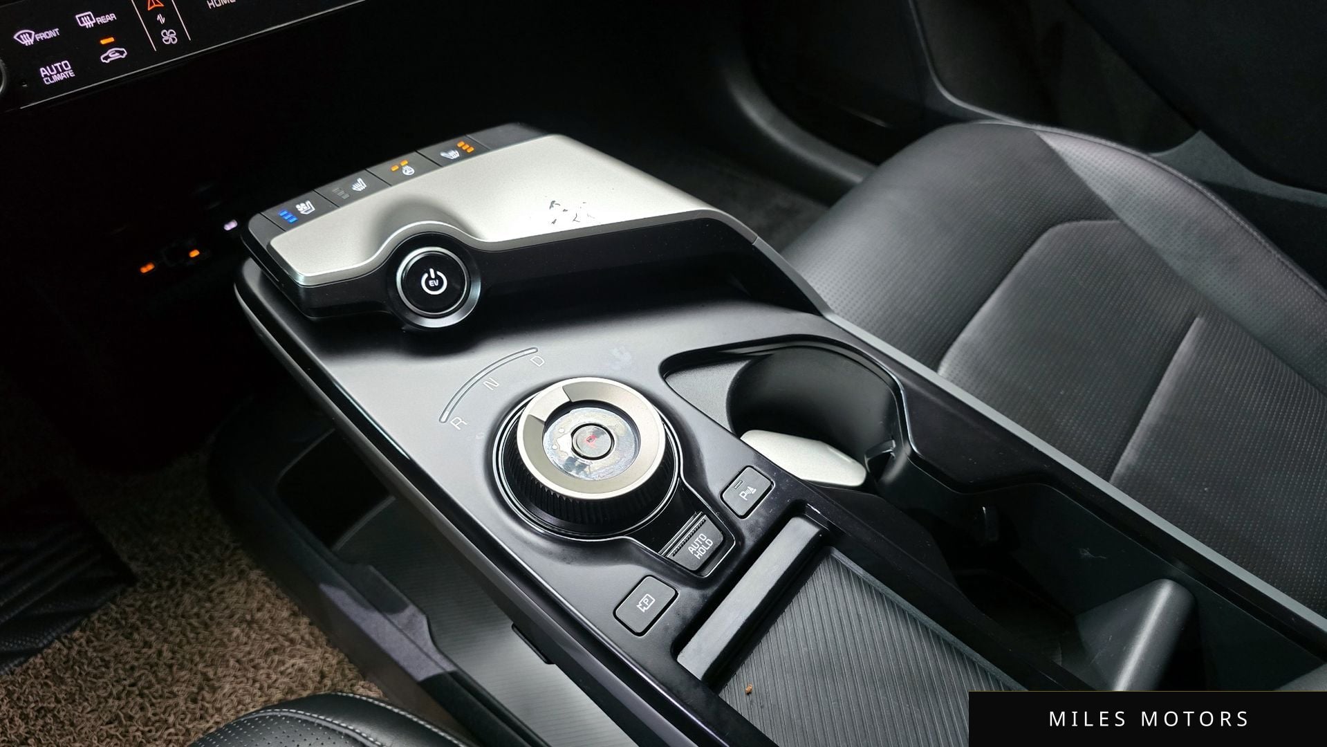 Kia EV6 2025 — миниатюра 9