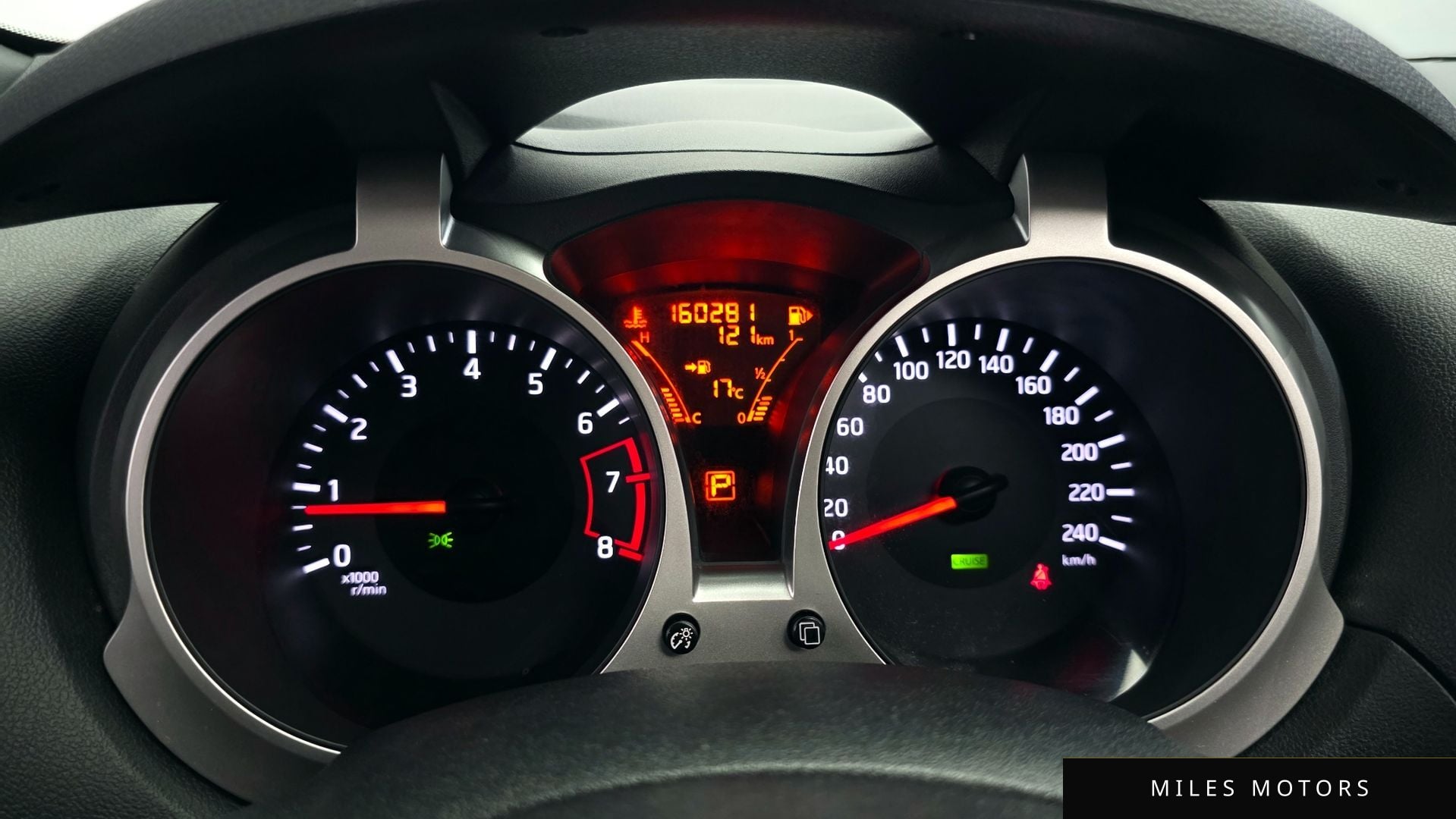 Nissan Juke 2016 — миниатюра 8