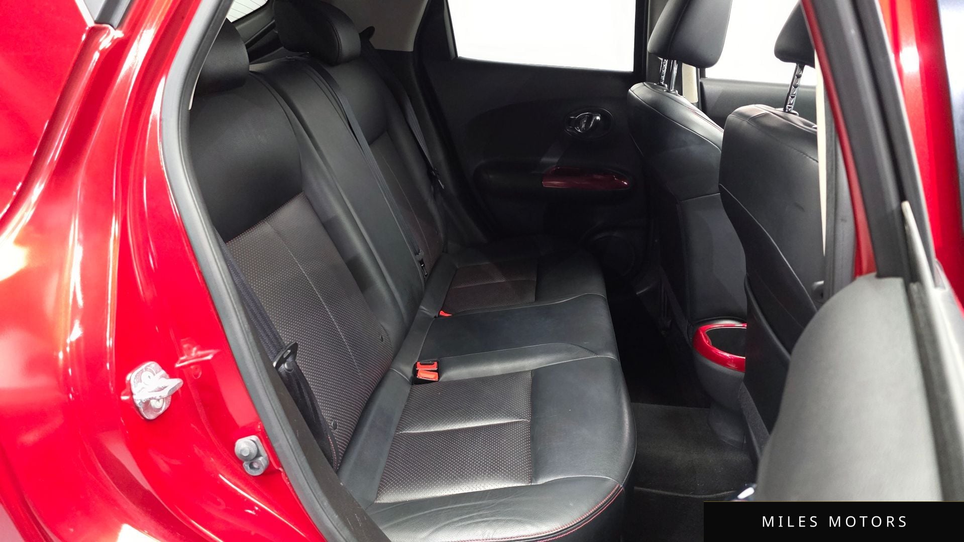 Nissan Juke 2016 — миниатюра 12