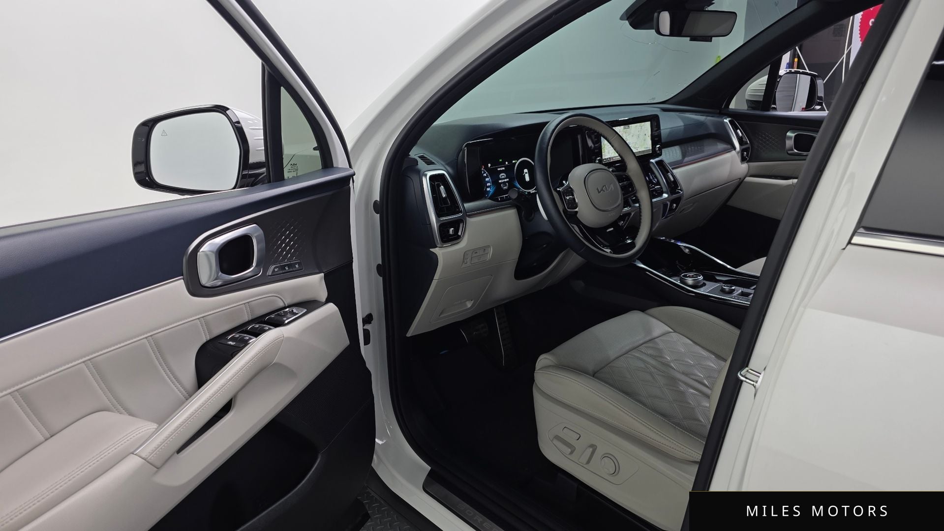Kia Sorento 2023 — миниатюра 10