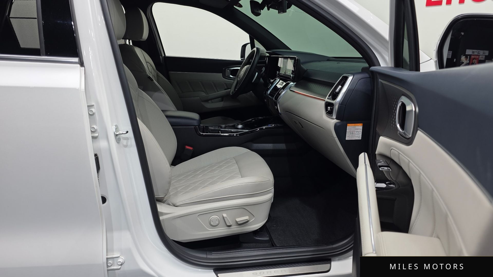 Kia Sorento 2023 — миниатюра 11