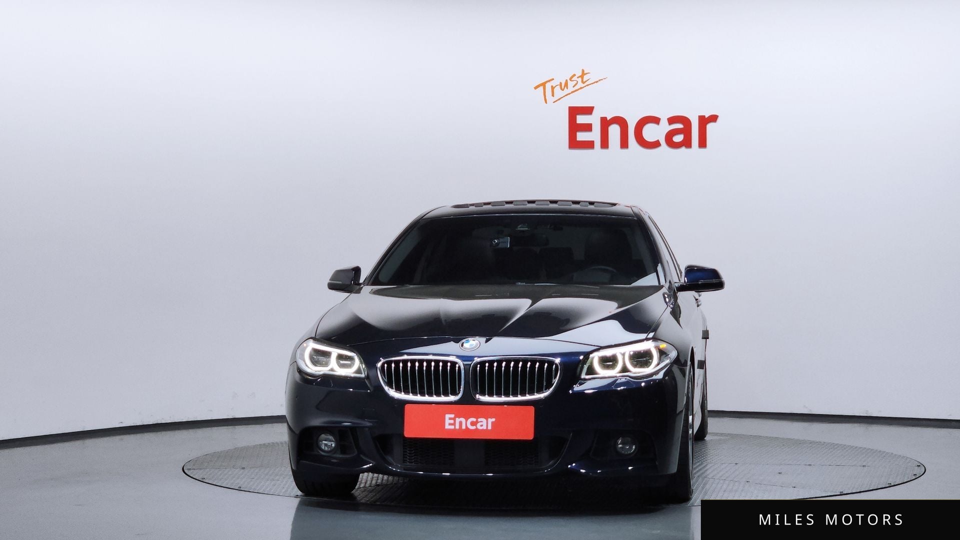 BMW 5 Series (F10) 2016 — миниатюра 3