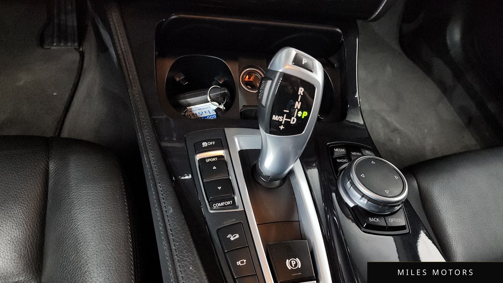 BMW 5 Series (F10) 2016 — миниатюра 9