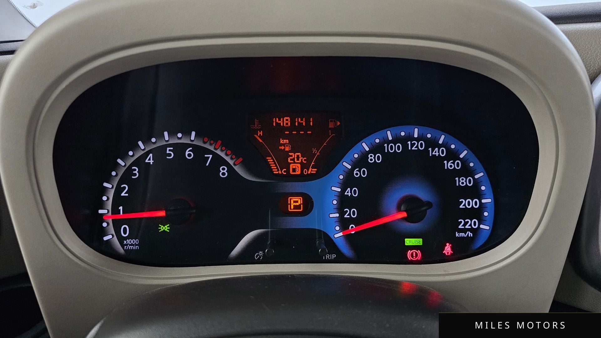 Nissan Cube 2013 — миниатюра 8