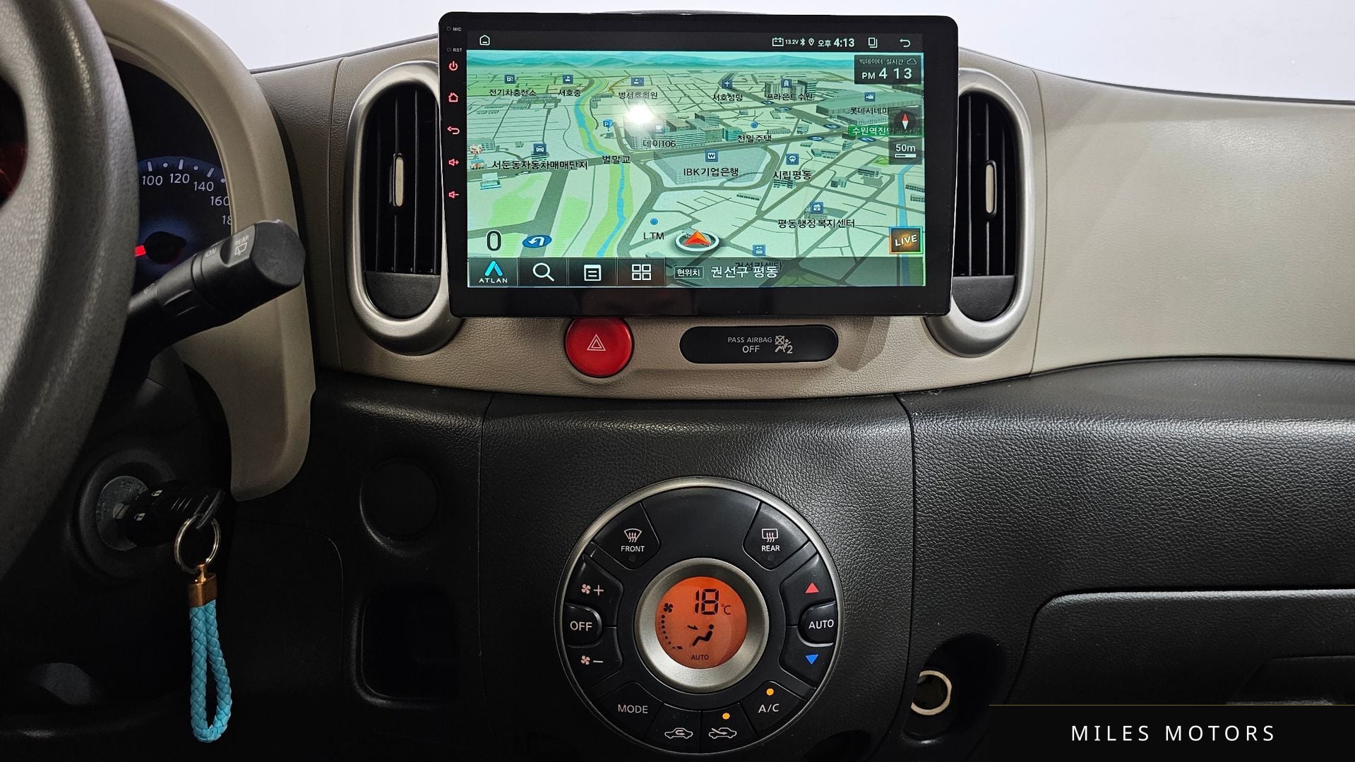 Nissan Cube 2013 — миниатюра 12