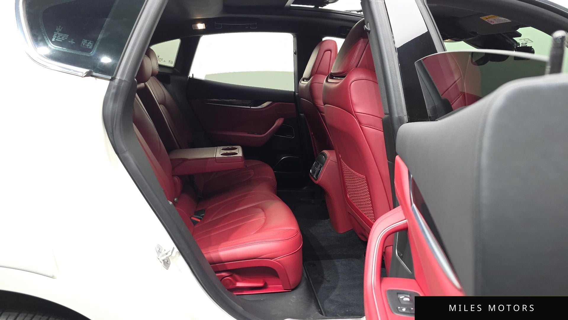 Maserati Levante 2018 — миниатюра 12