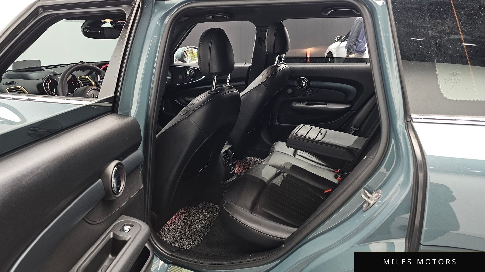 MINI Clubman 2023 — миниатюра 12