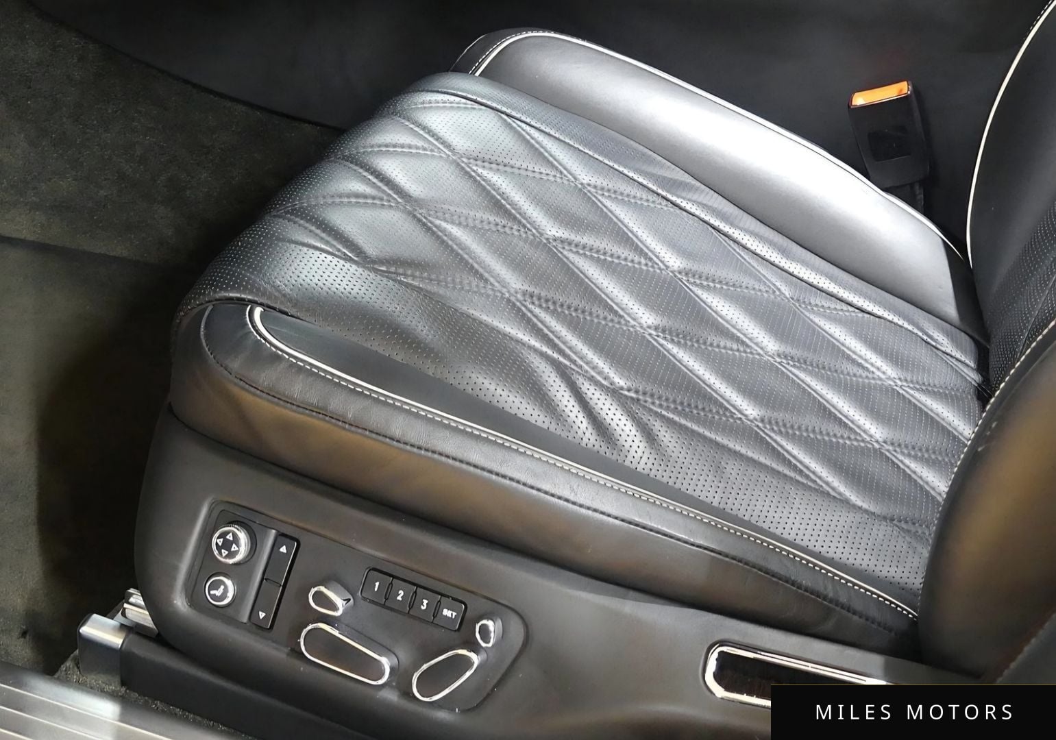 Bentley Flying Spur 2016 — миниатюра 10