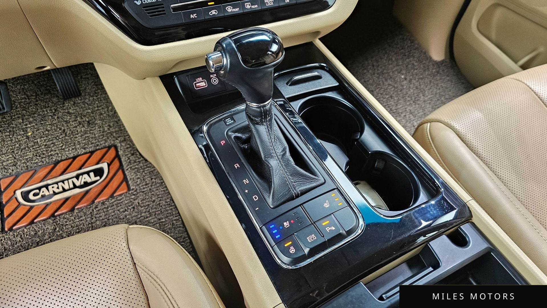 Kia Canival 2016 — миниатюра 12