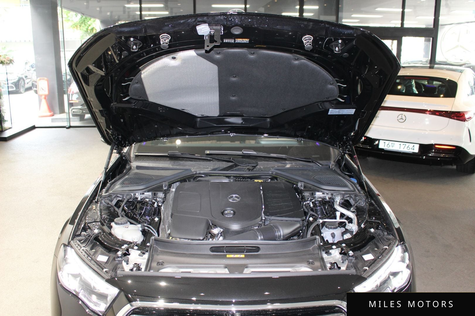 Mercedes-Benz E-Class W214 2026 — миниатюра 6