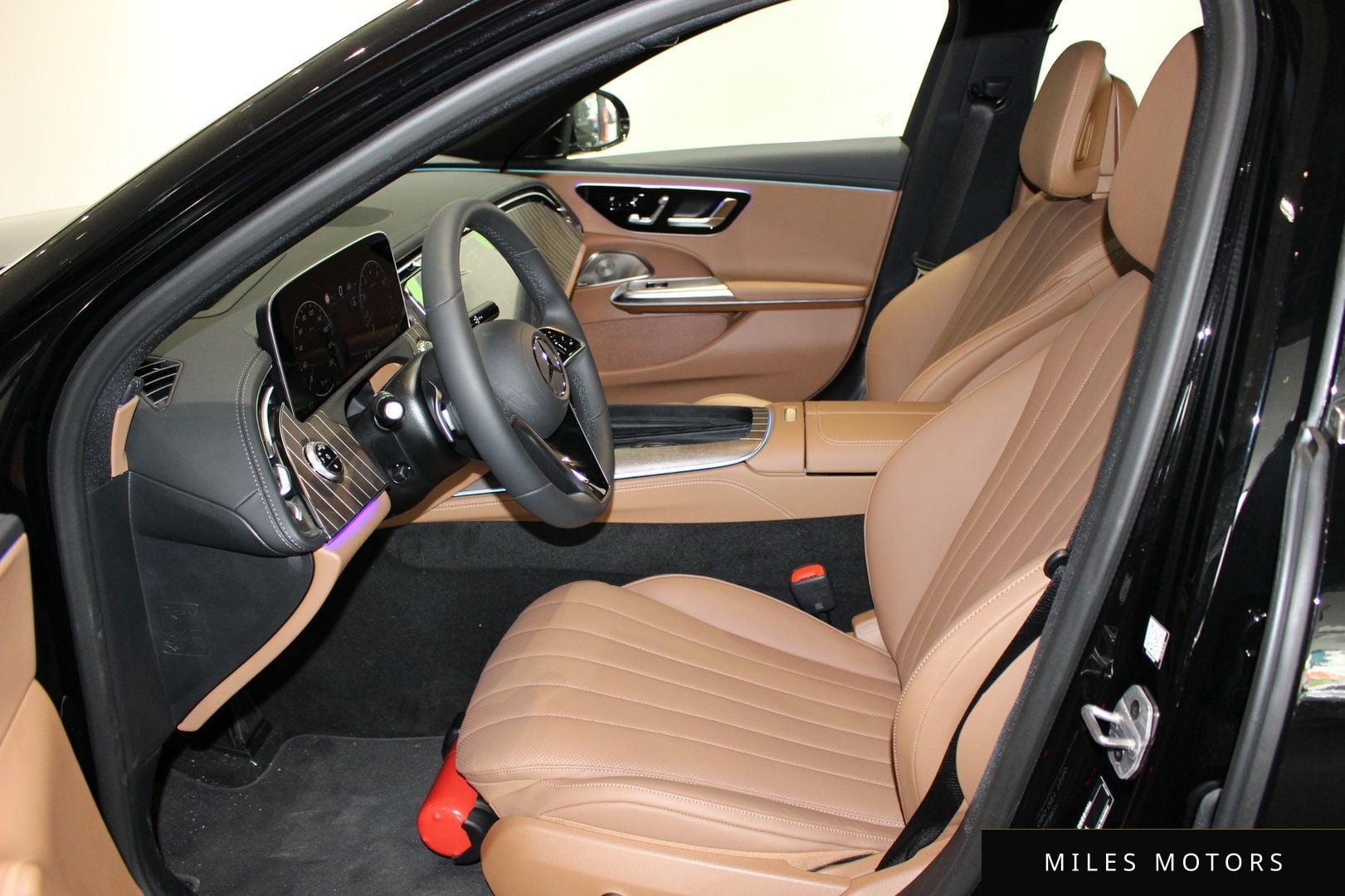Mercedes-Benz E-Class W214 2026 — миниатюра 10