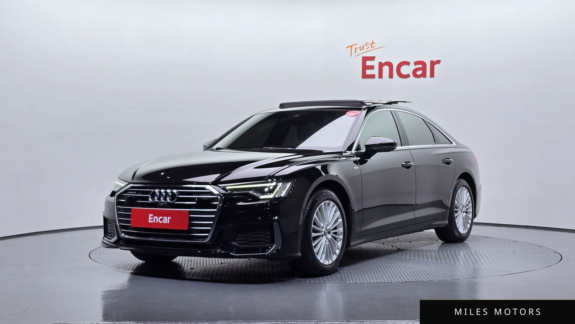 Audi A6 (C8) 2020 — фото 1 из 12