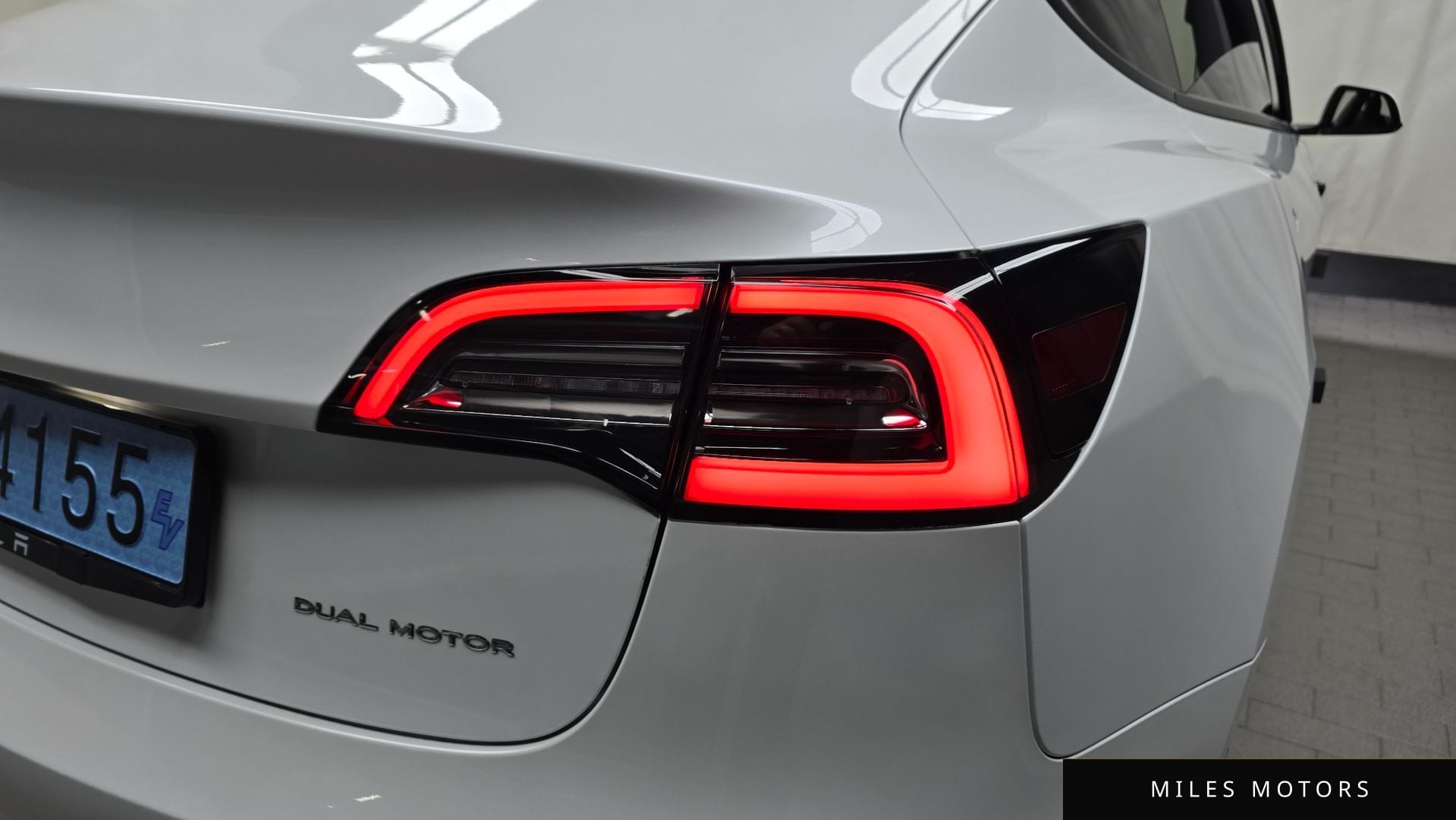 Tesla Model 3 2022 — миниатюра 9