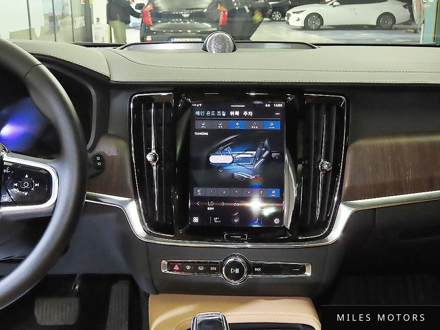 Volvo V90 2024 — миниатюра 11