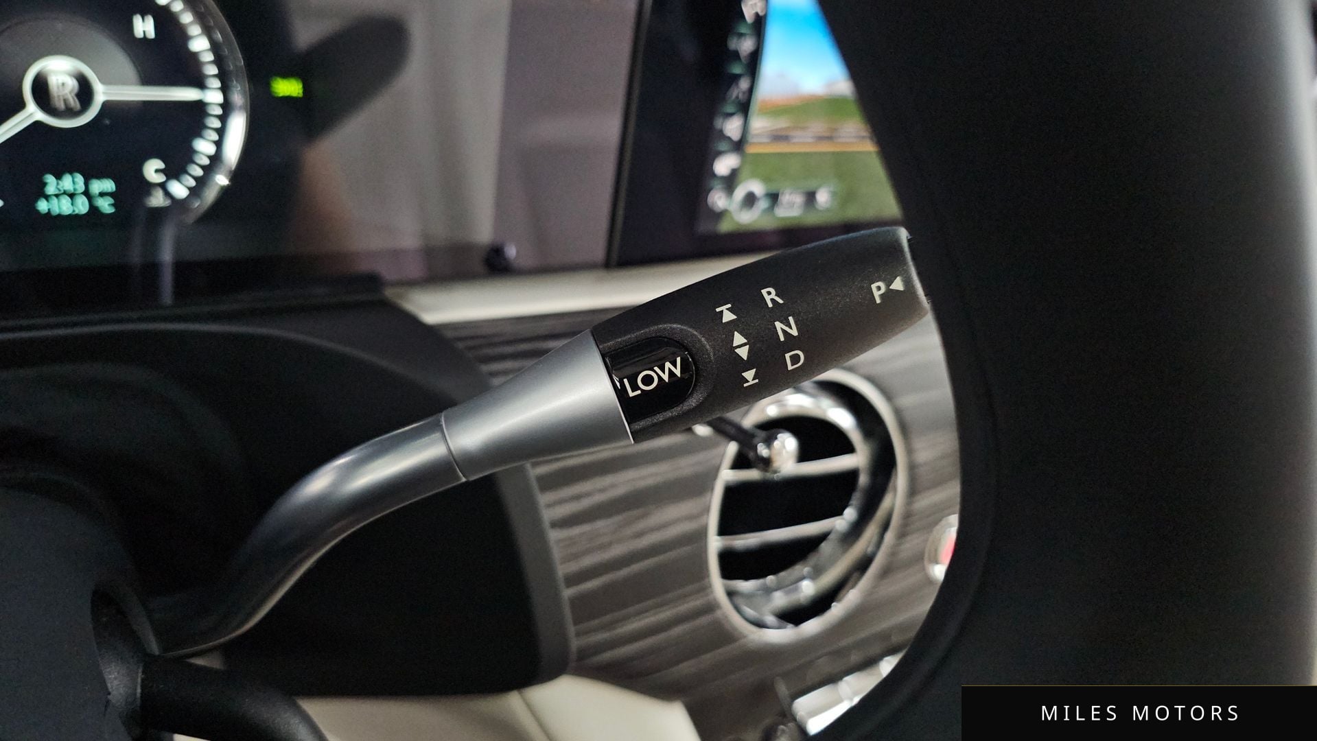 Rolls-Royce Ghost 2021 — миниатюра 9