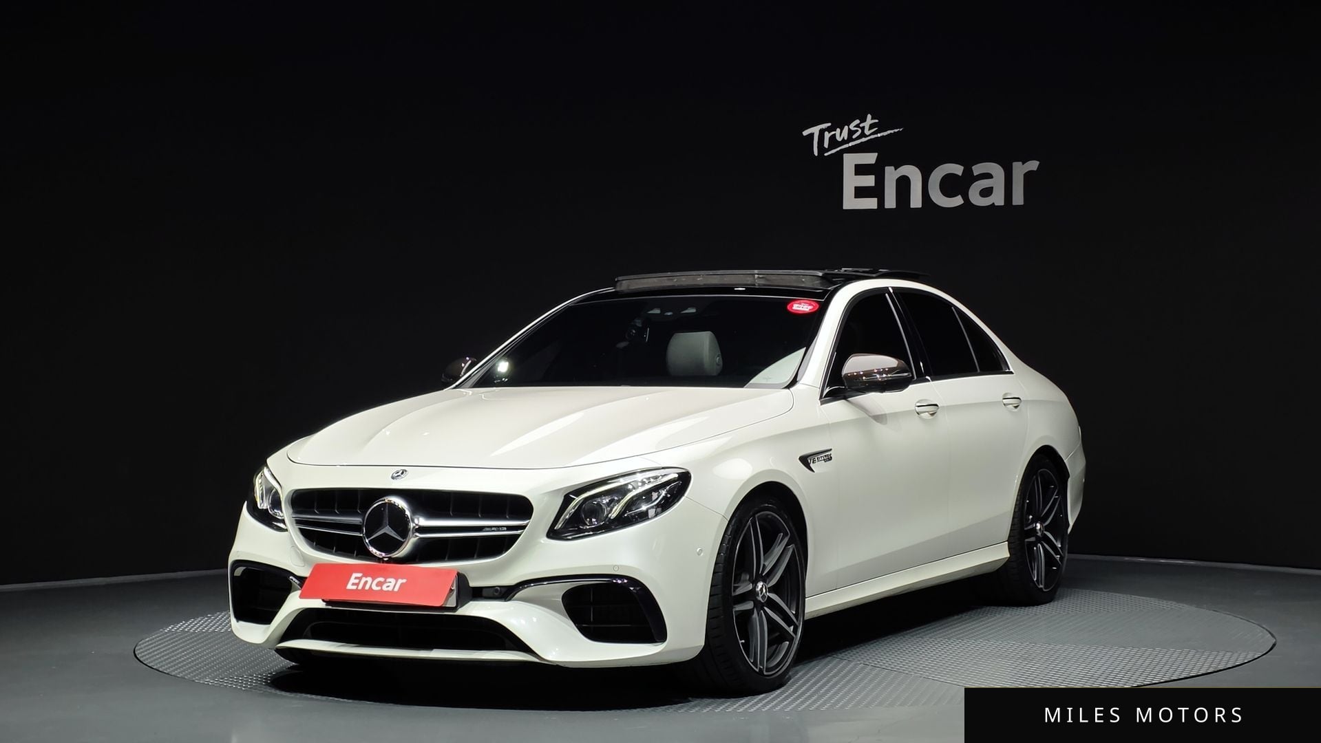 Mercedes-Benz E-Class W213 2018 — фото 1 из 12