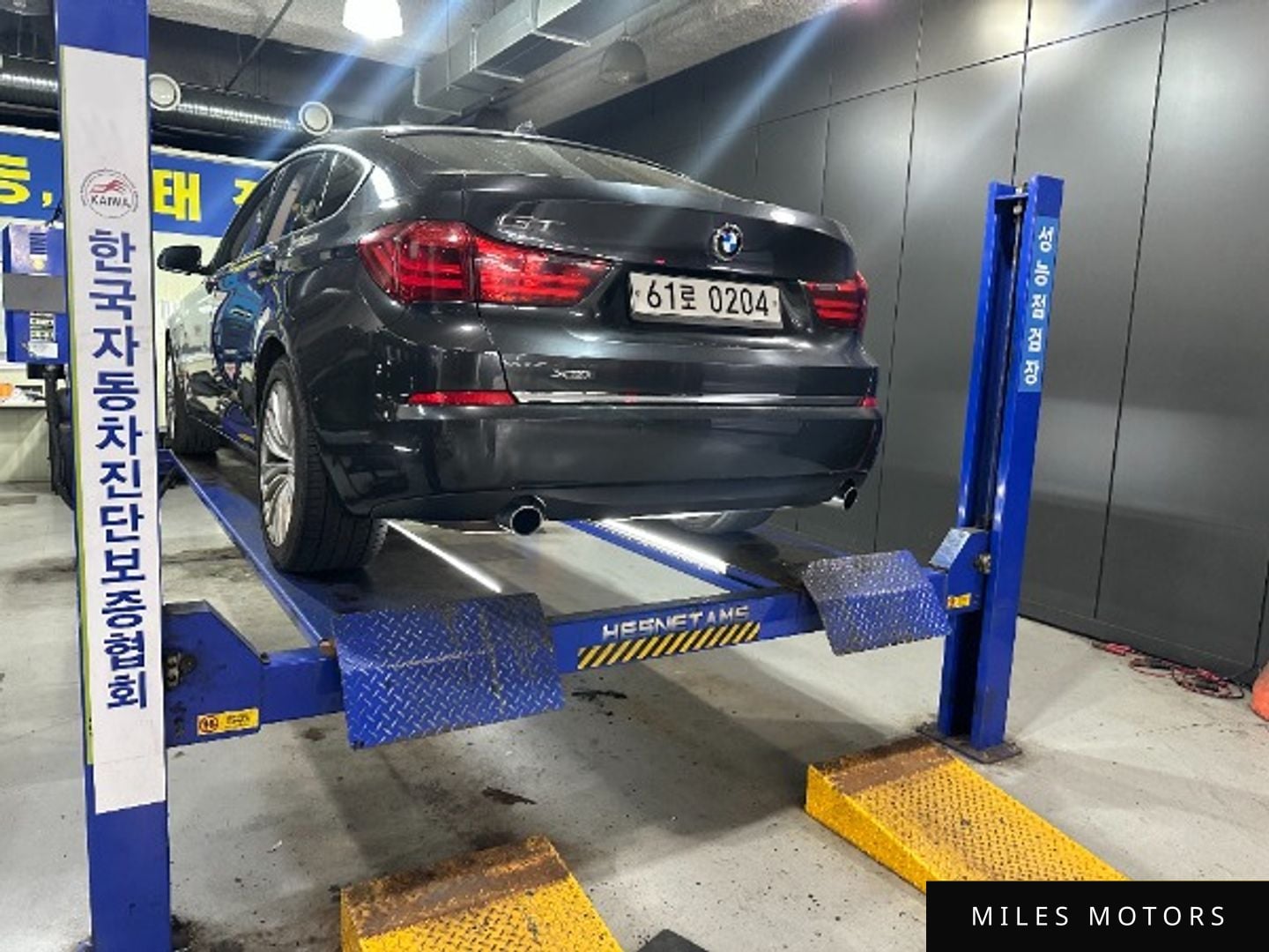 BMW 5 Series GT (F07) 2016 — миниатюра 2
