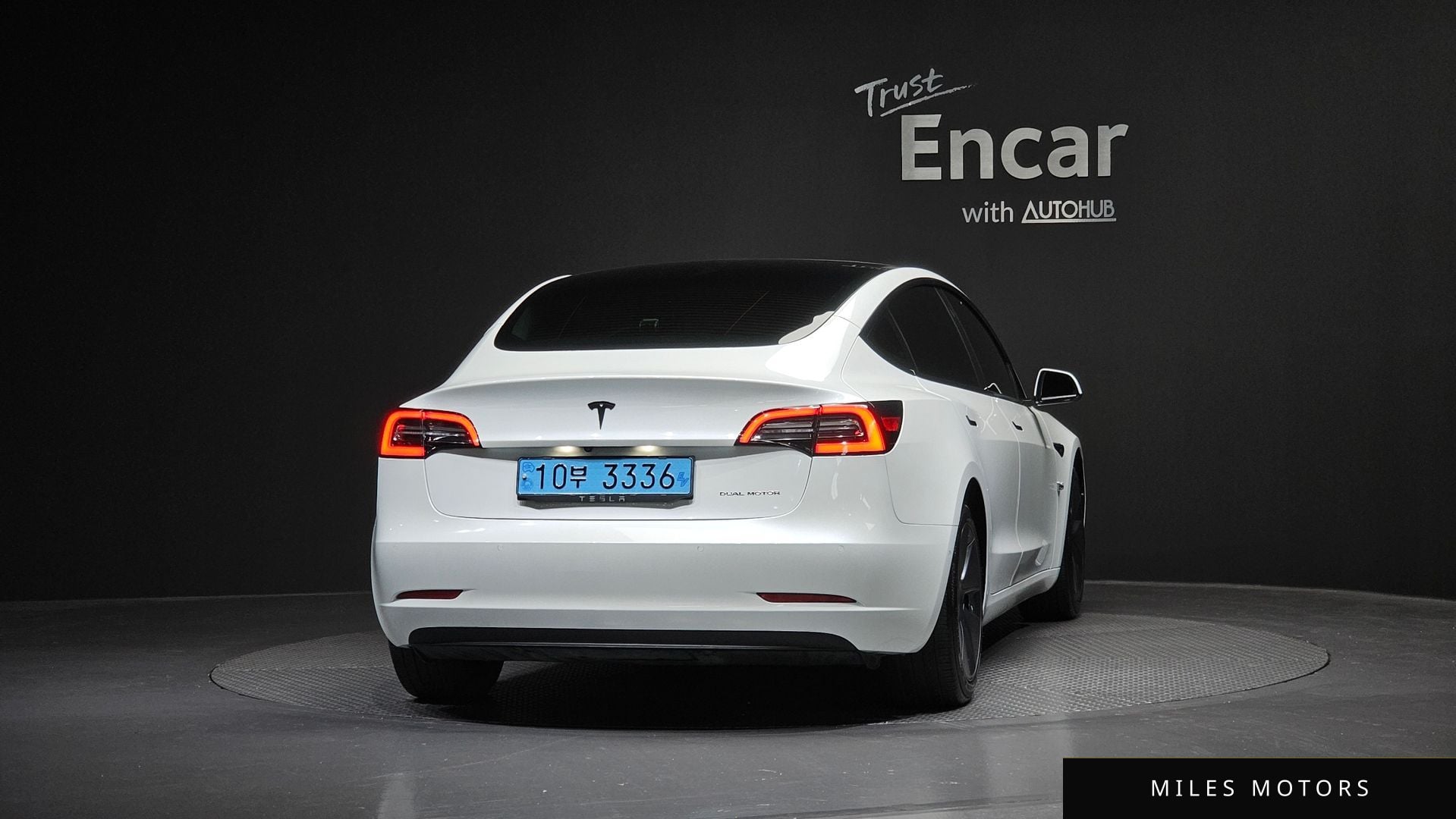 Tesla Model 3 2021 — миниатюра 4