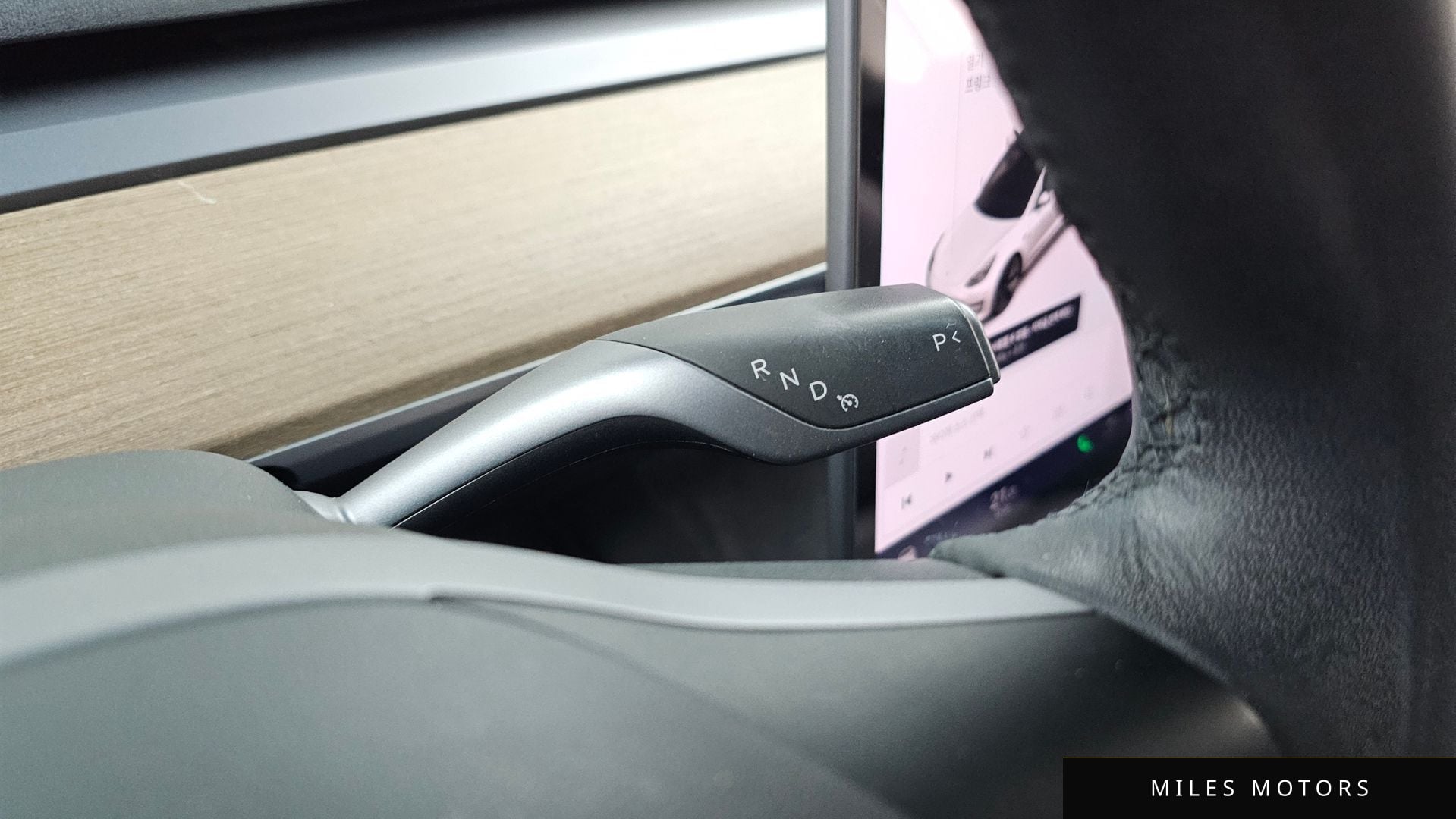 Tesla Model 3 2021 — миниатюра 12
