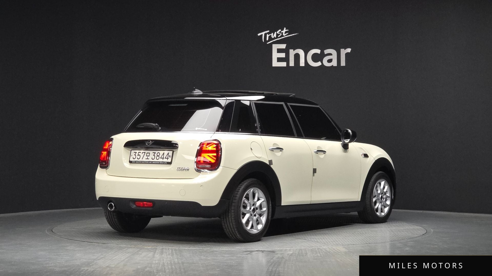 MINI Cooper 2020 — миниатюра 2