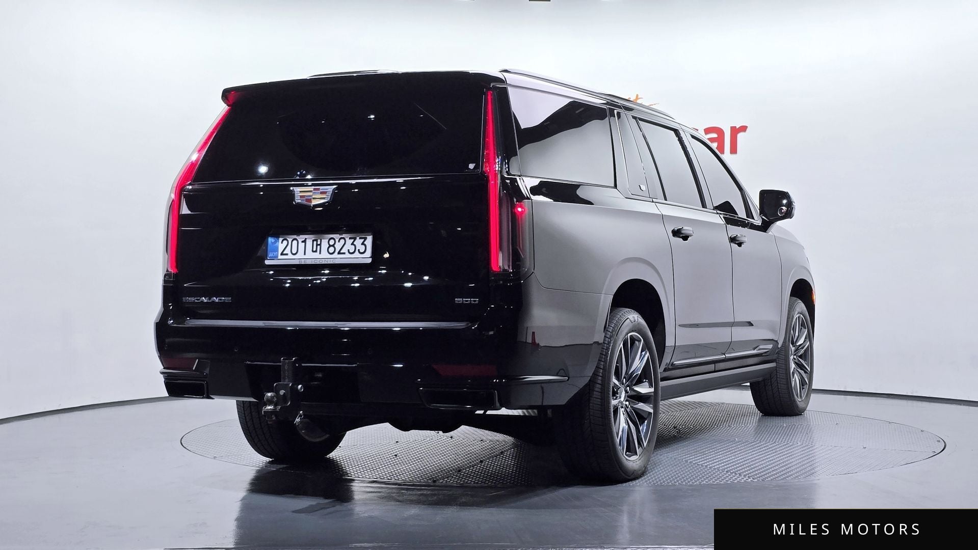 Cadillac Escalade 2024 — миниатюра 2