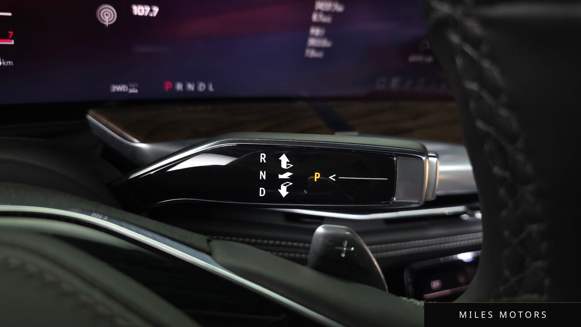 Cadillac Escalade 2025 — миниатюра 12