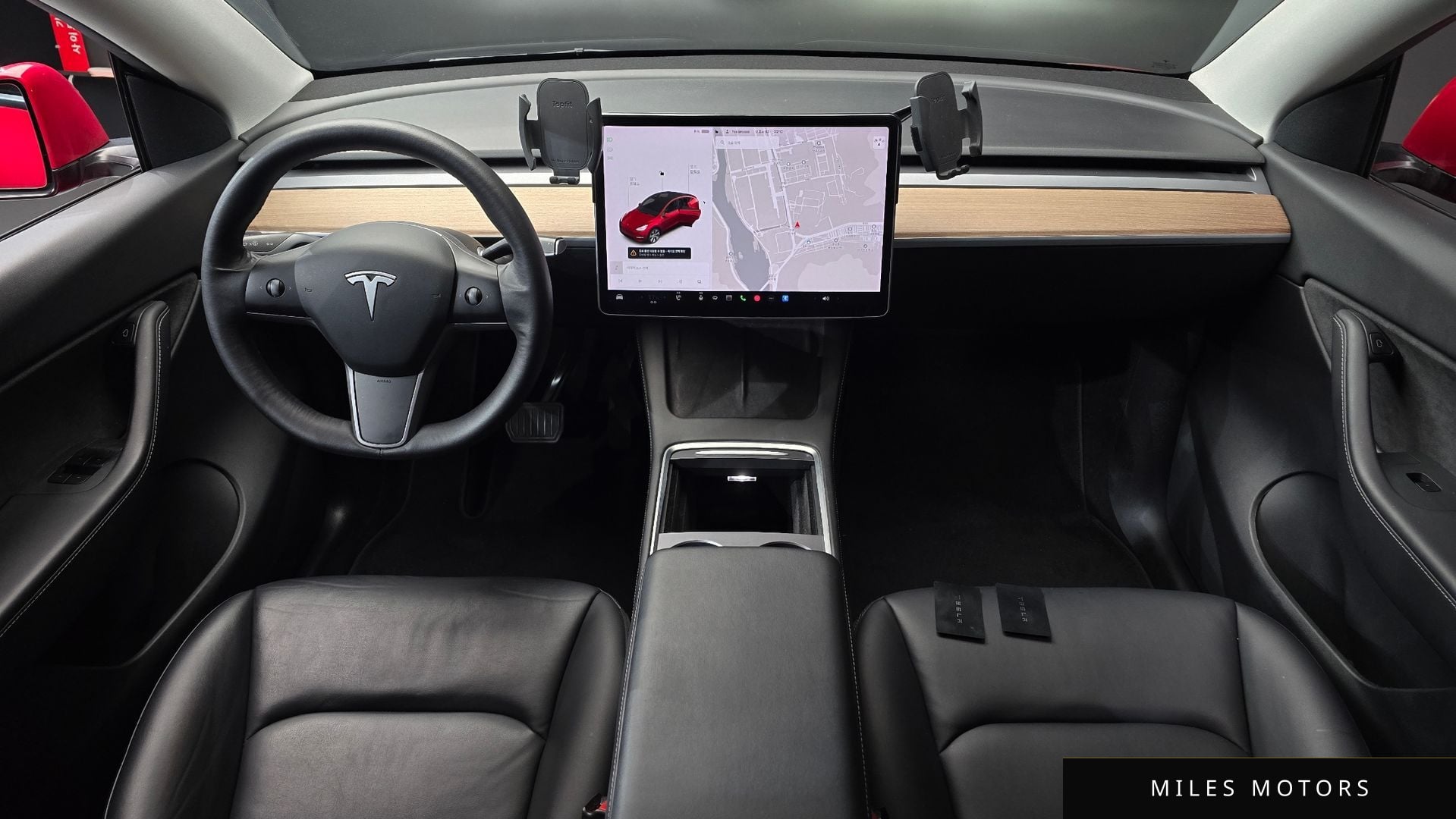 Tesla Model Y 2021 — миниатюра 10