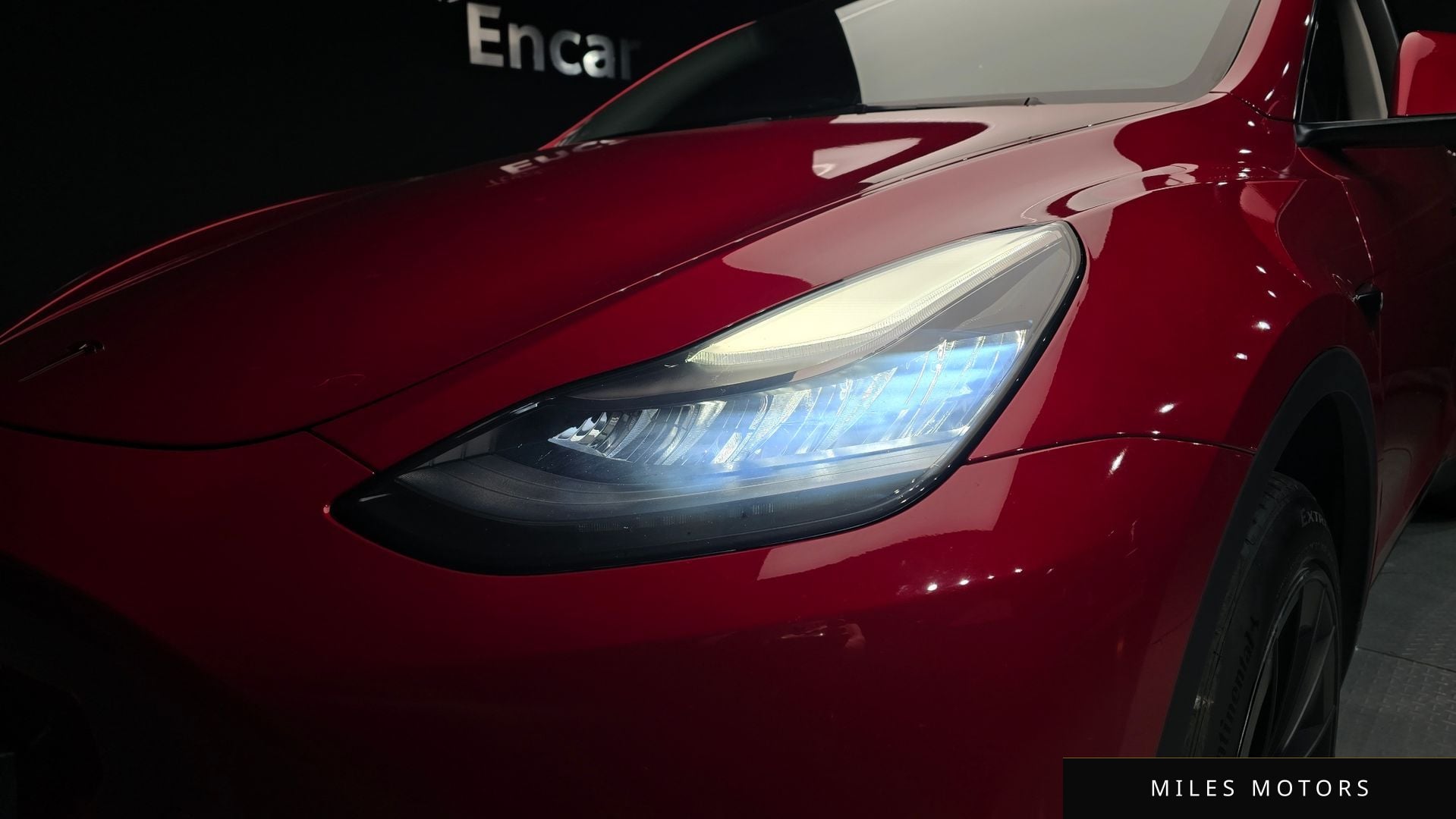 Tesla Model Y 2021 — миниатюра 8