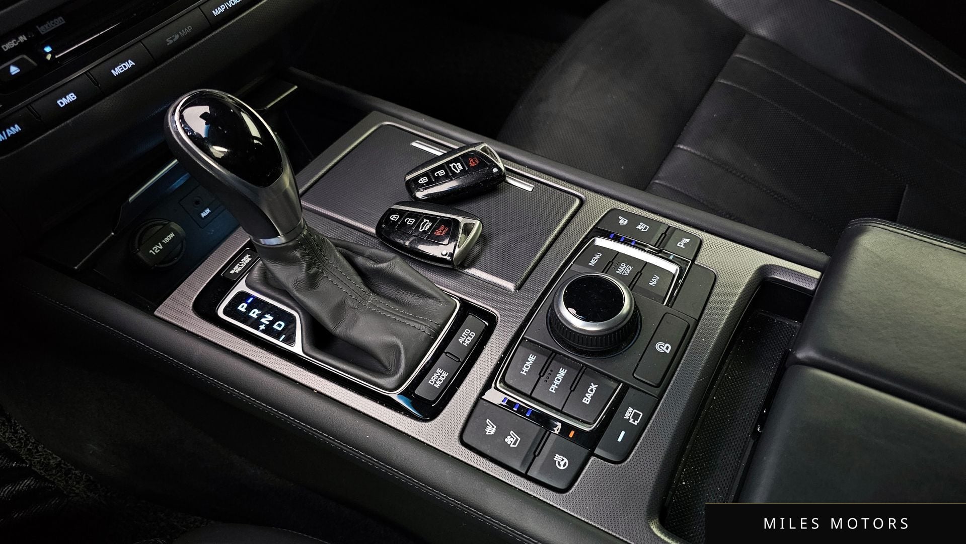 Hyundai Genesis 2016 — миниатюра 12