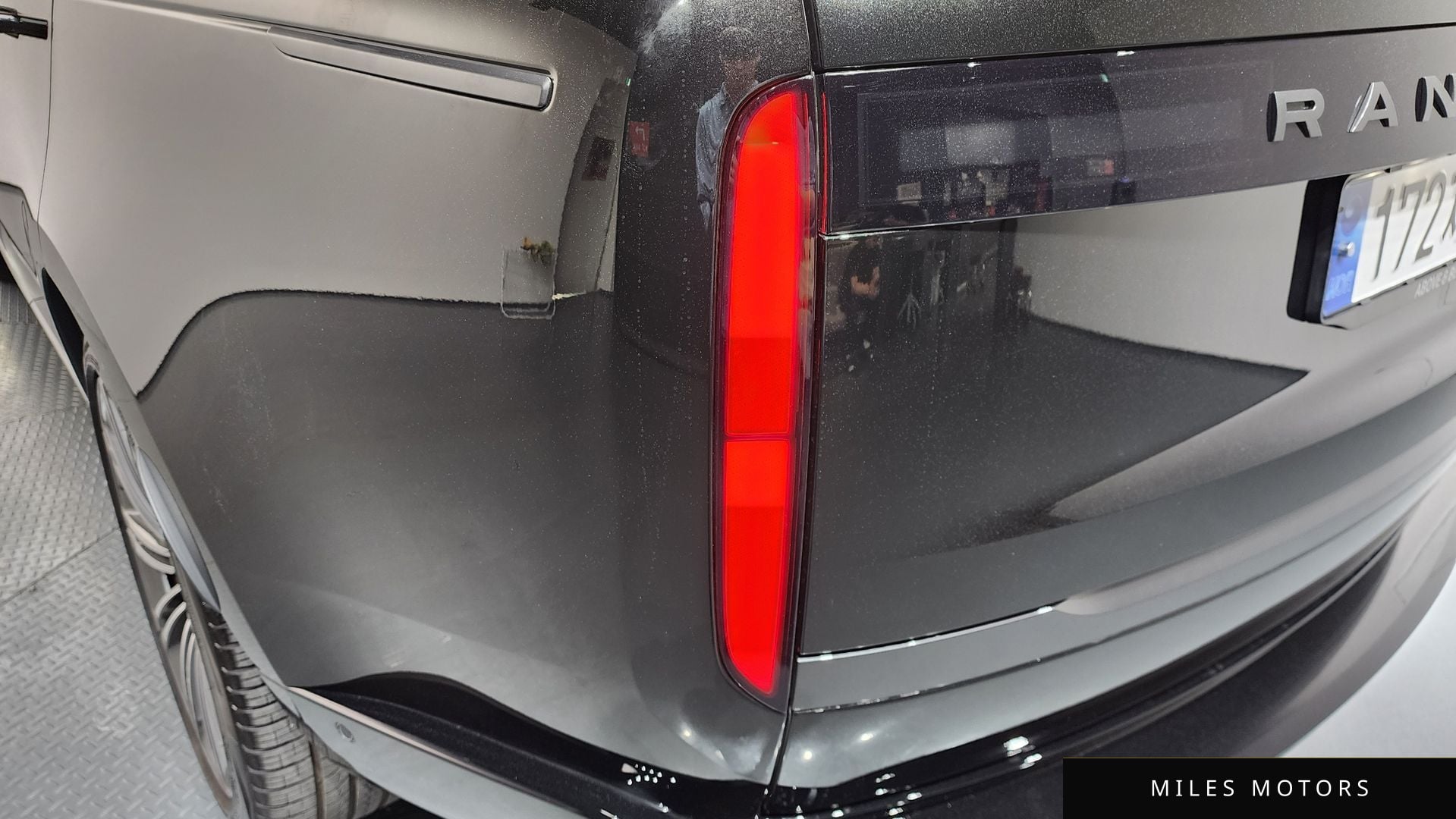 Land Rover Range Rover 2024 — миниатюра 9