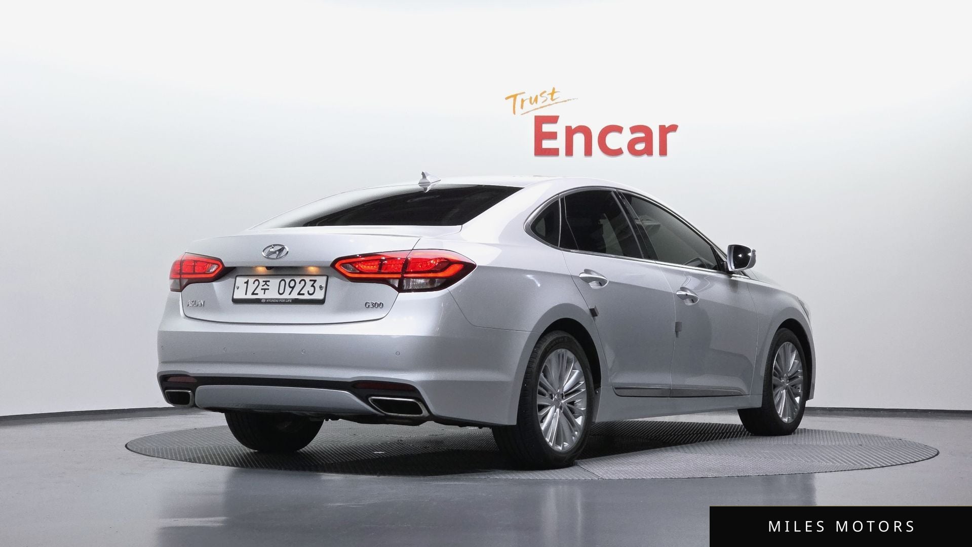 Hyundai Aslan 2016