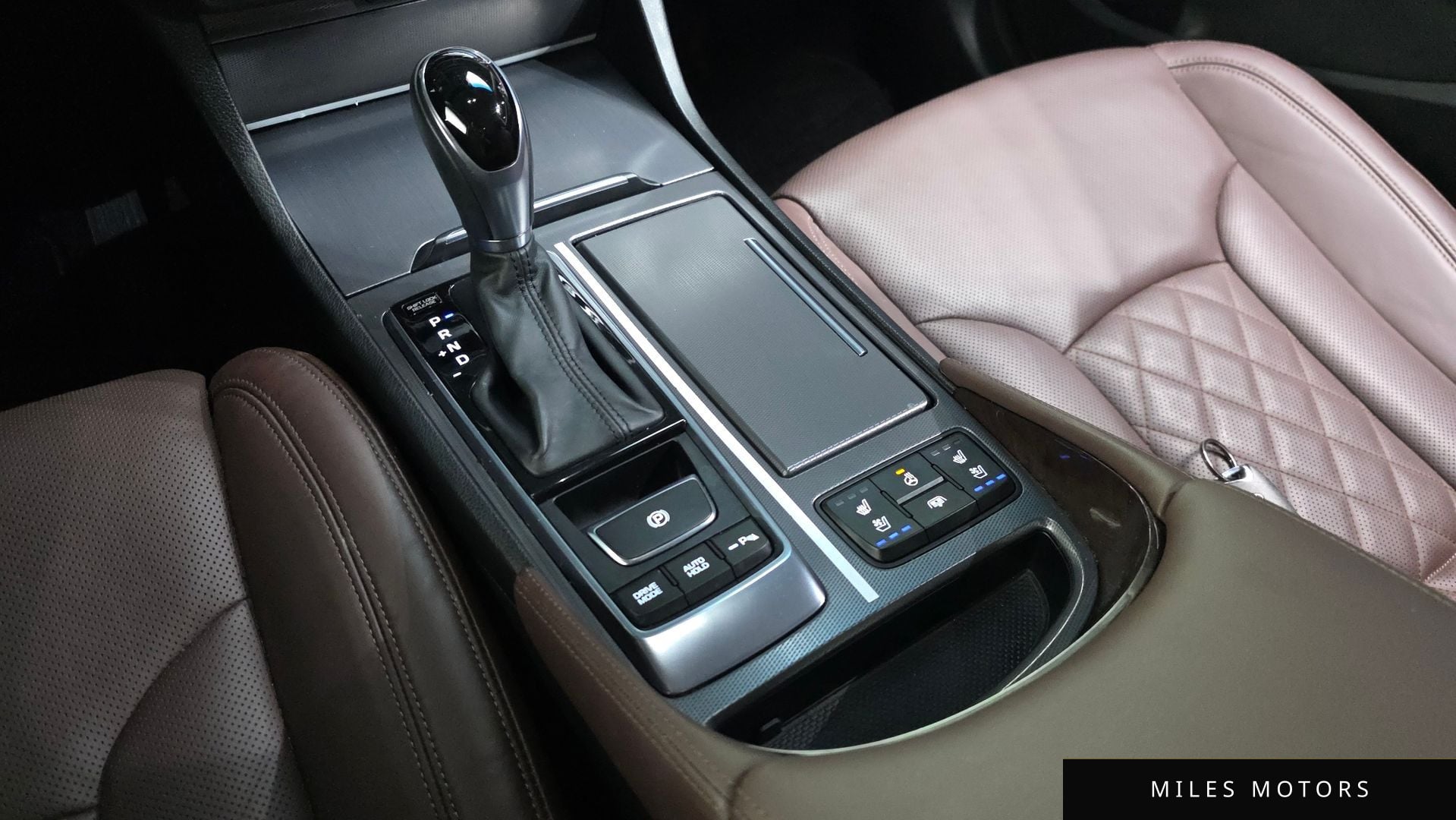 Hyundai Aslan 2016 — миниатюра 11