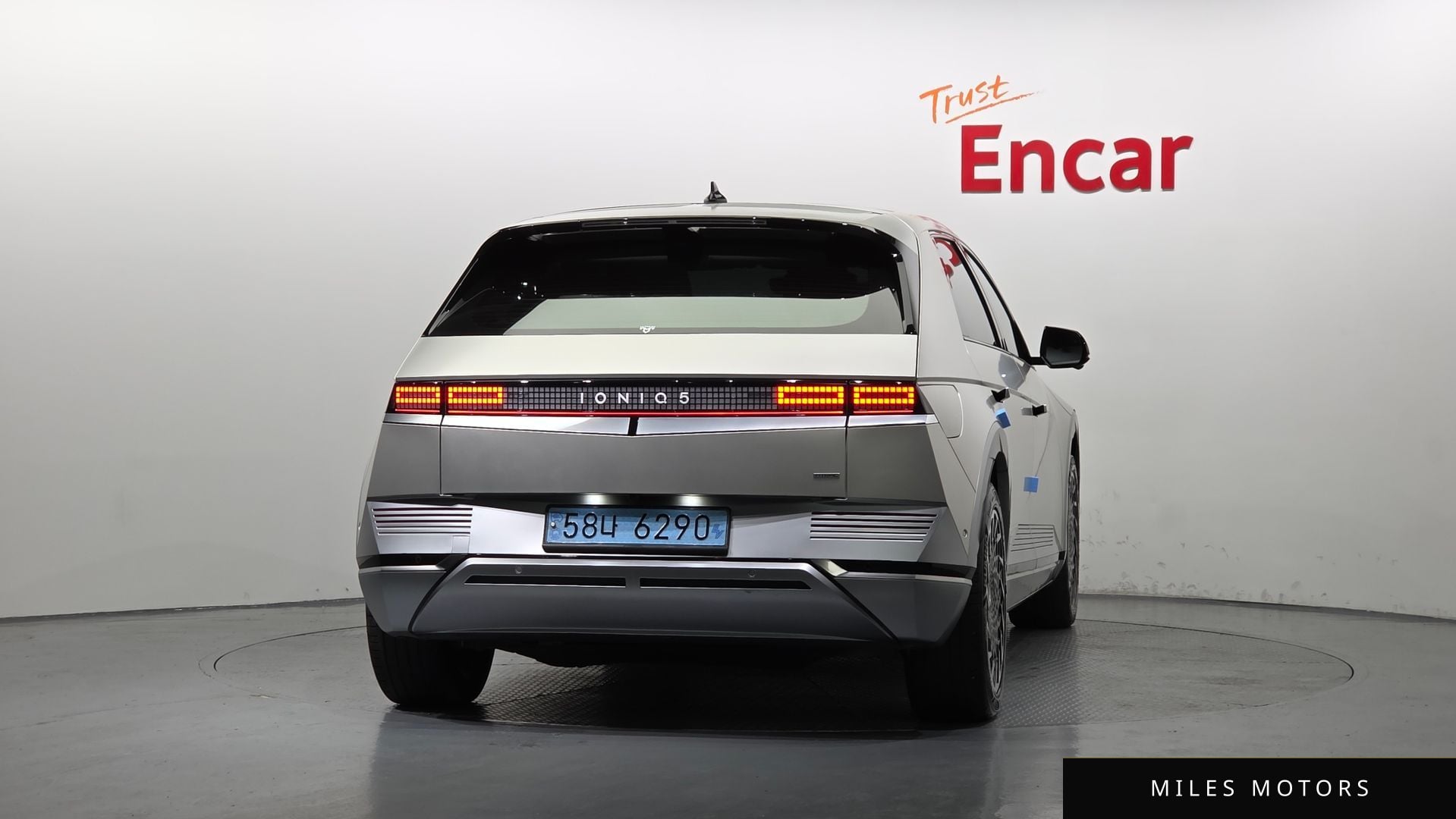 Hyundai Ioniq5 2022 — миниатюра 4