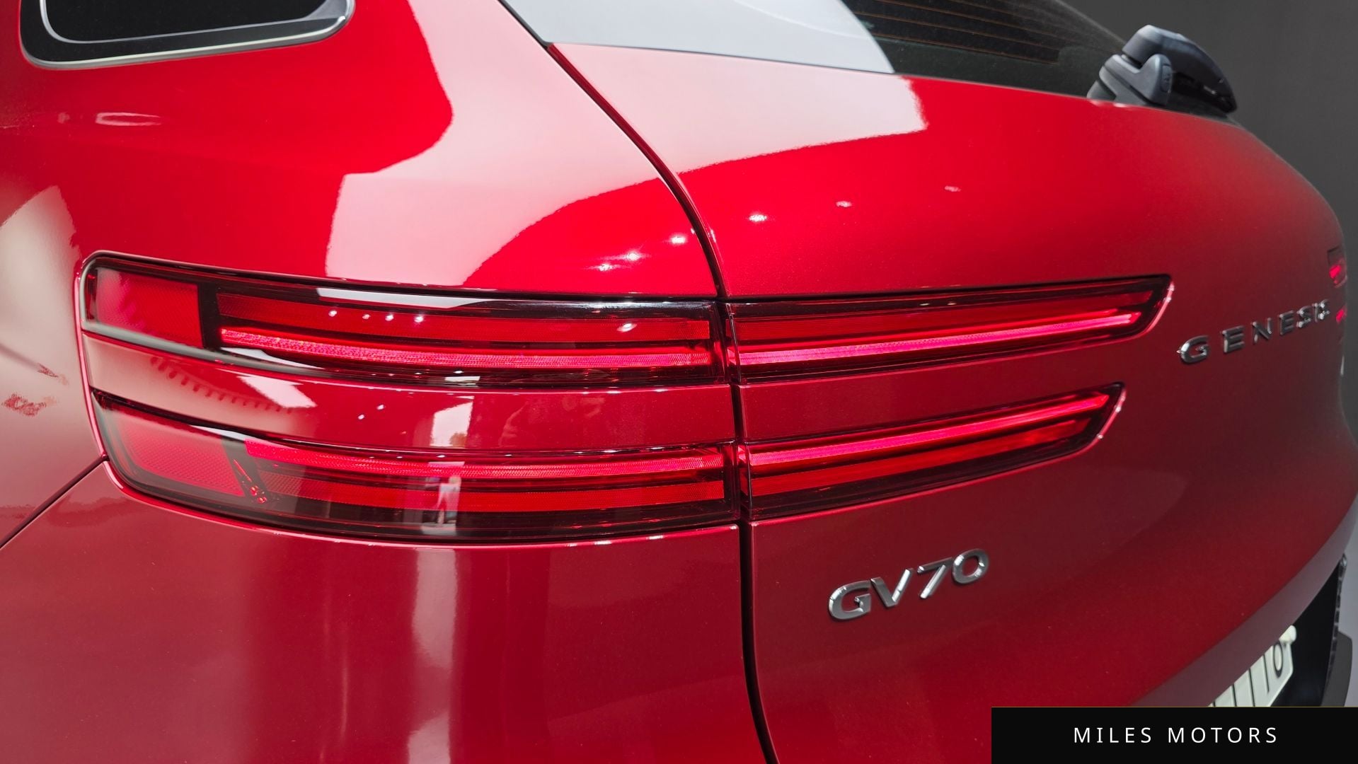 Genesis GV70 2024 — миниатюра 9