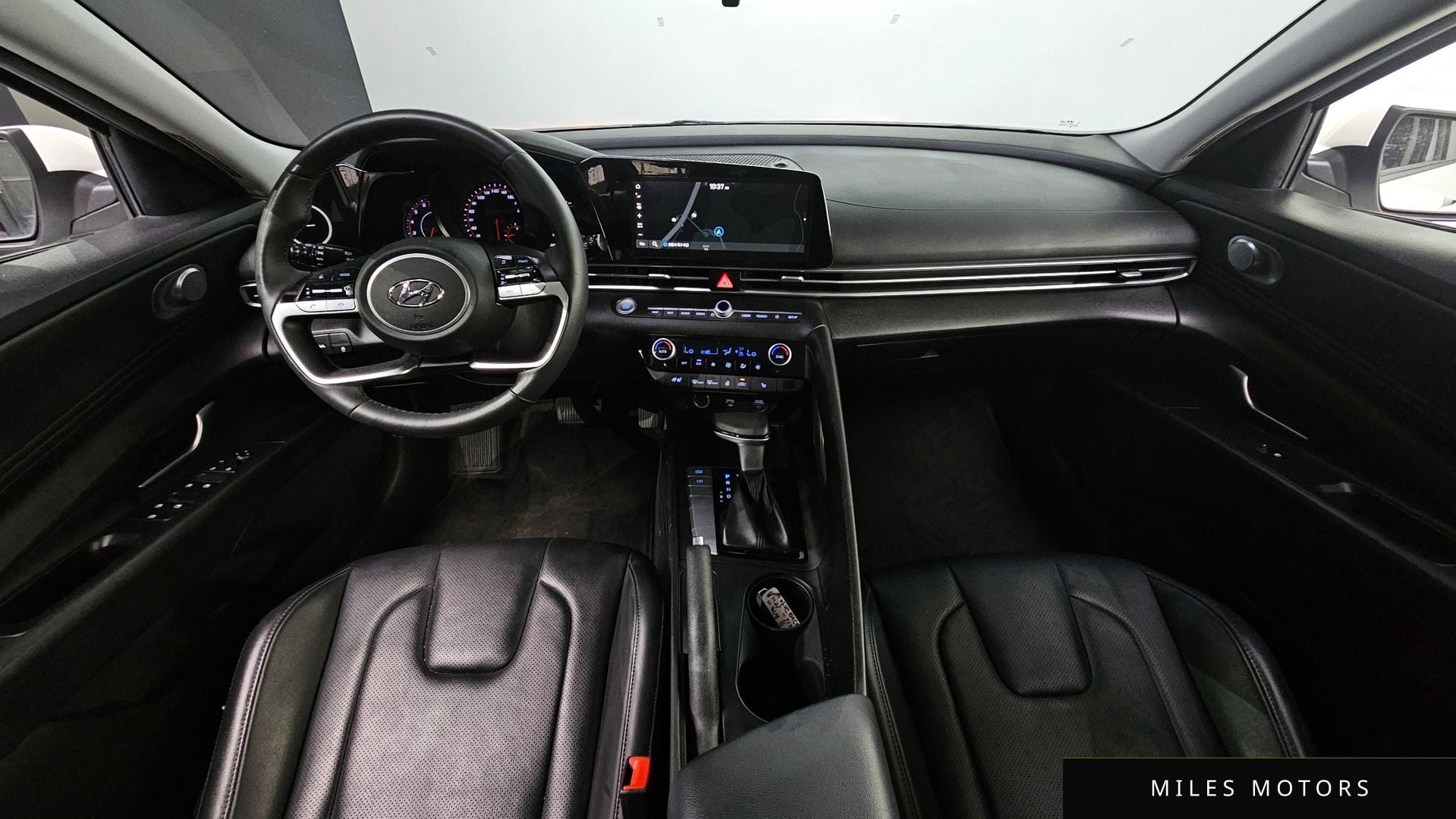 Hyundai AVANTE 2021 — миниатюра 10