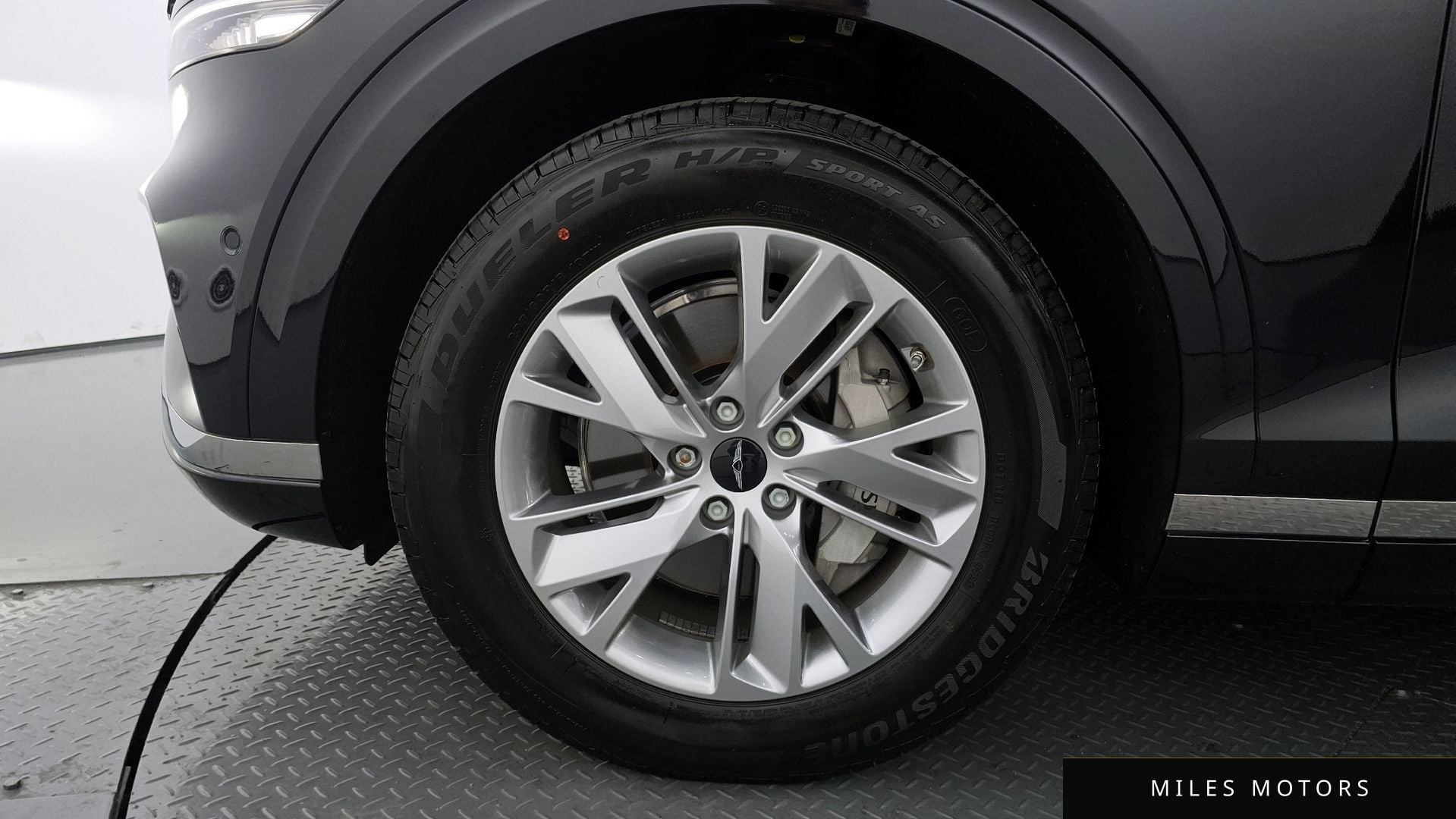 Genesis GV70 2026 — миниатюра 4