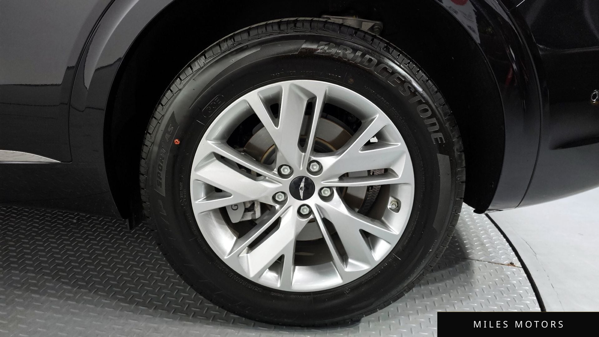 Genesis GV70 2026 — миниатюра 6