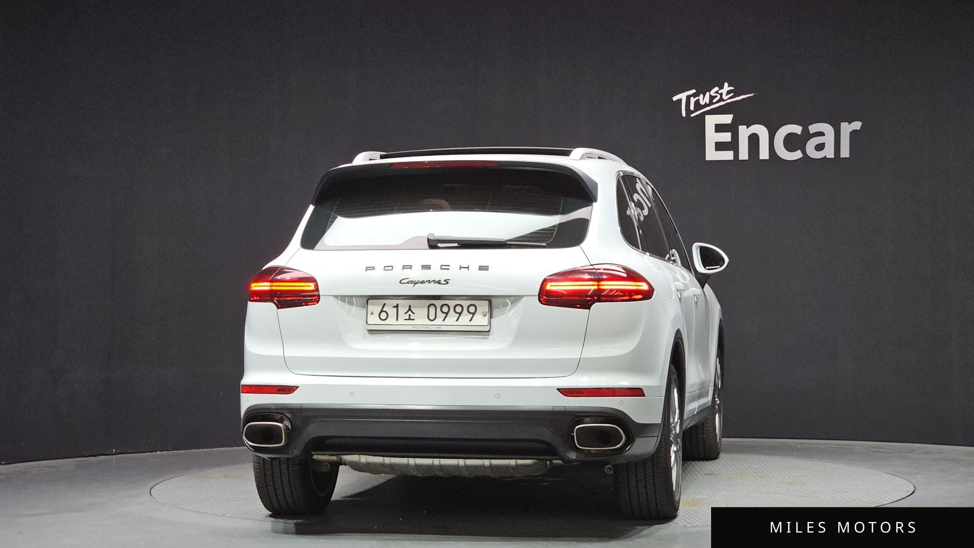 Porsche Cayenne 2016 — миниатюра 4