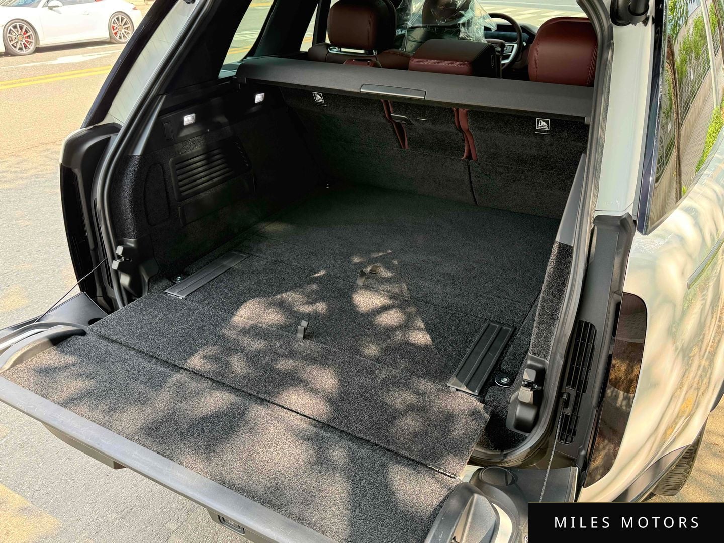 Land Rover Range Rover 2023 — миниатюра 7