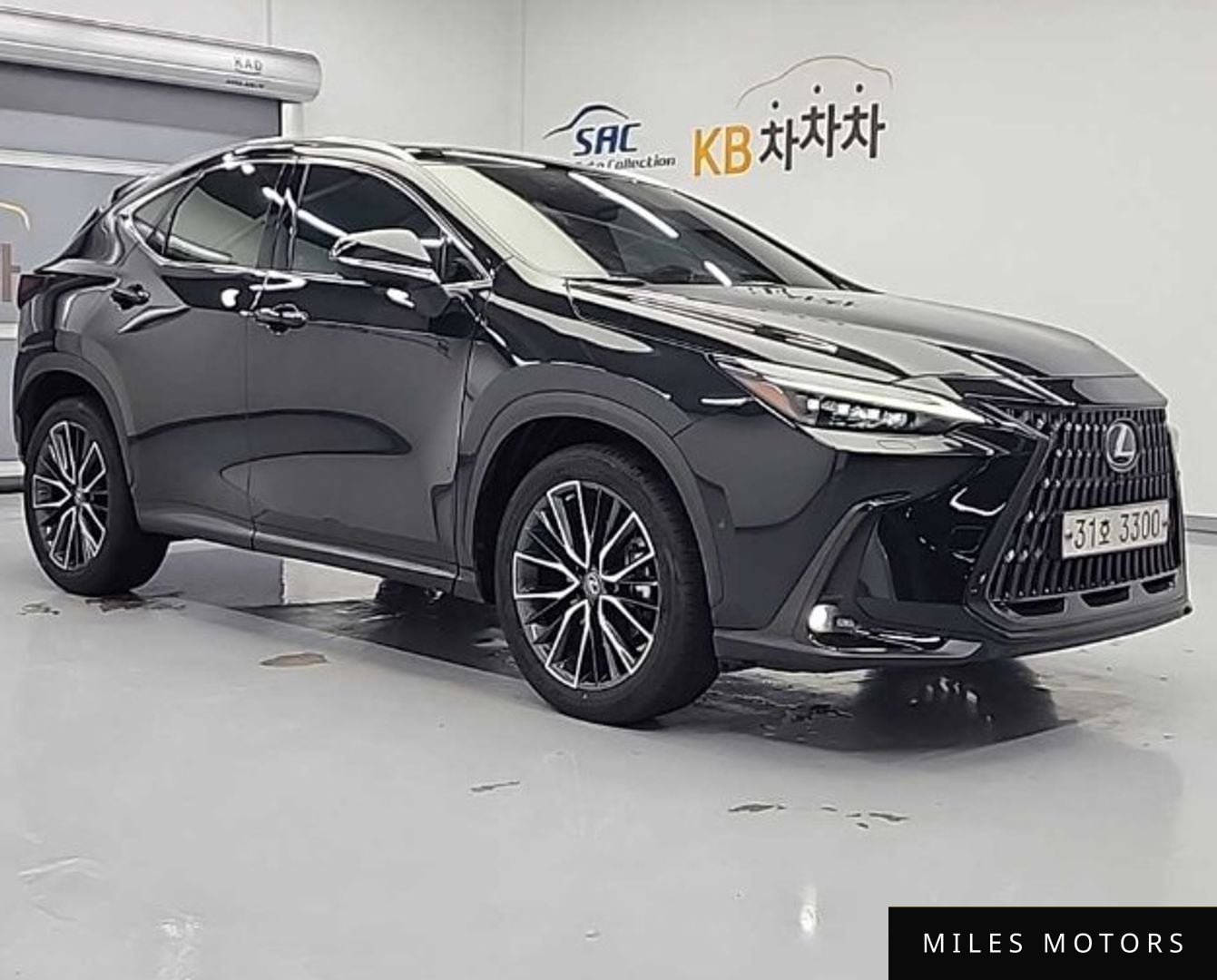 Лексус NX350h 2022 — миниатюра 4