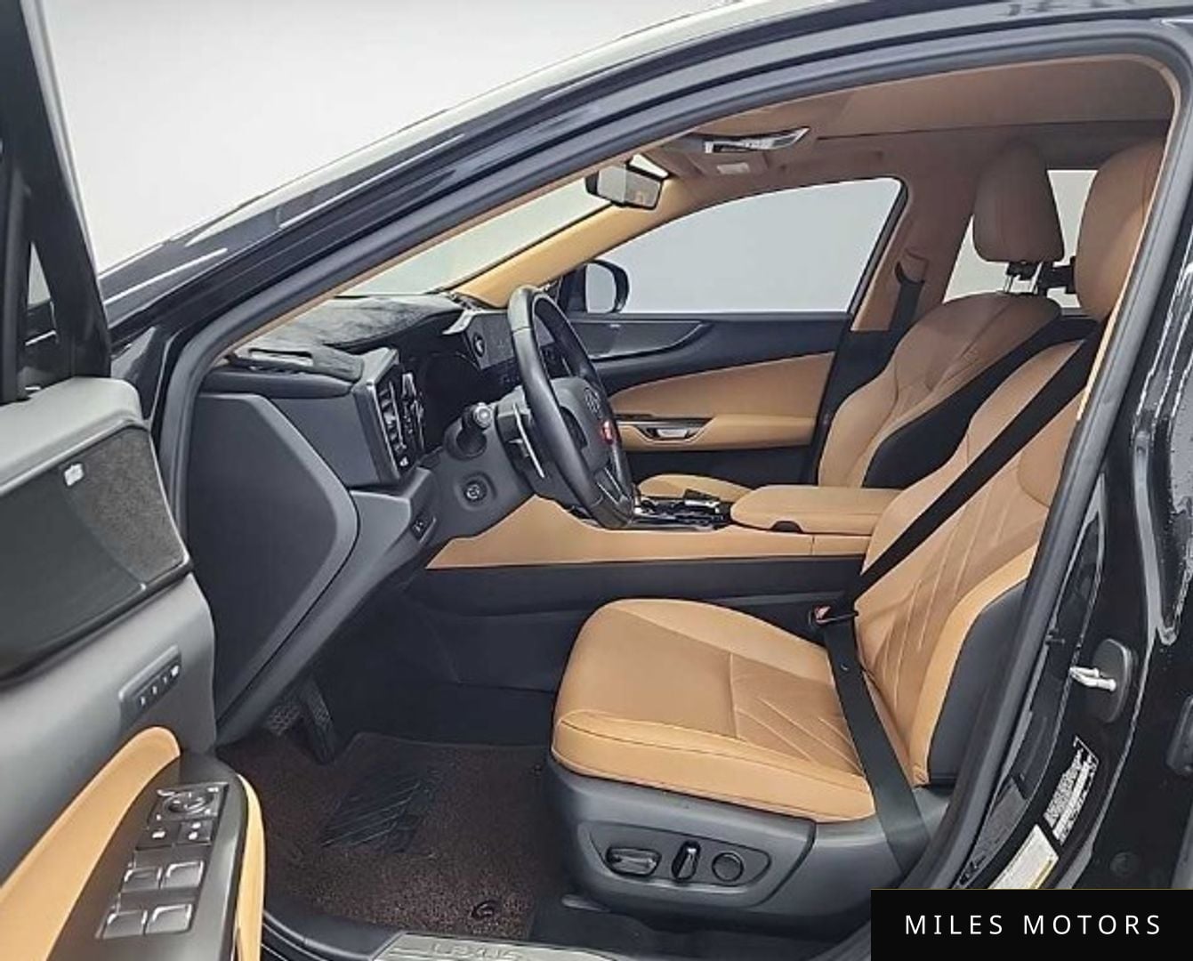 Лексус NX350h 2022 — миниатюра 11